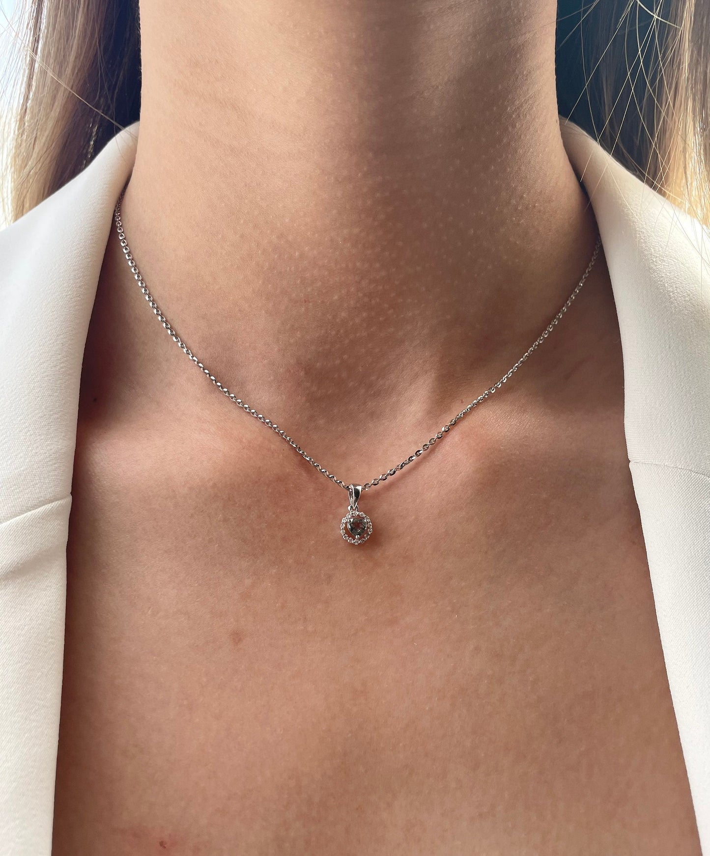 18K Solid White Gold Green Sapphire Diamond Pendant (Pendant Only)