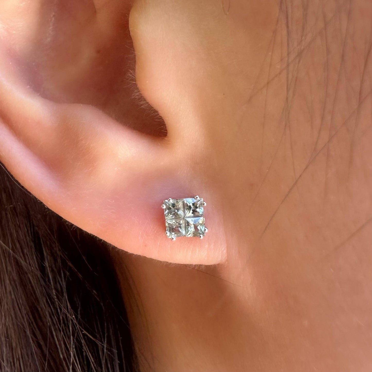 18K Solid White Gold Genuine Tetris Green Sapphire Square Studs/Pair