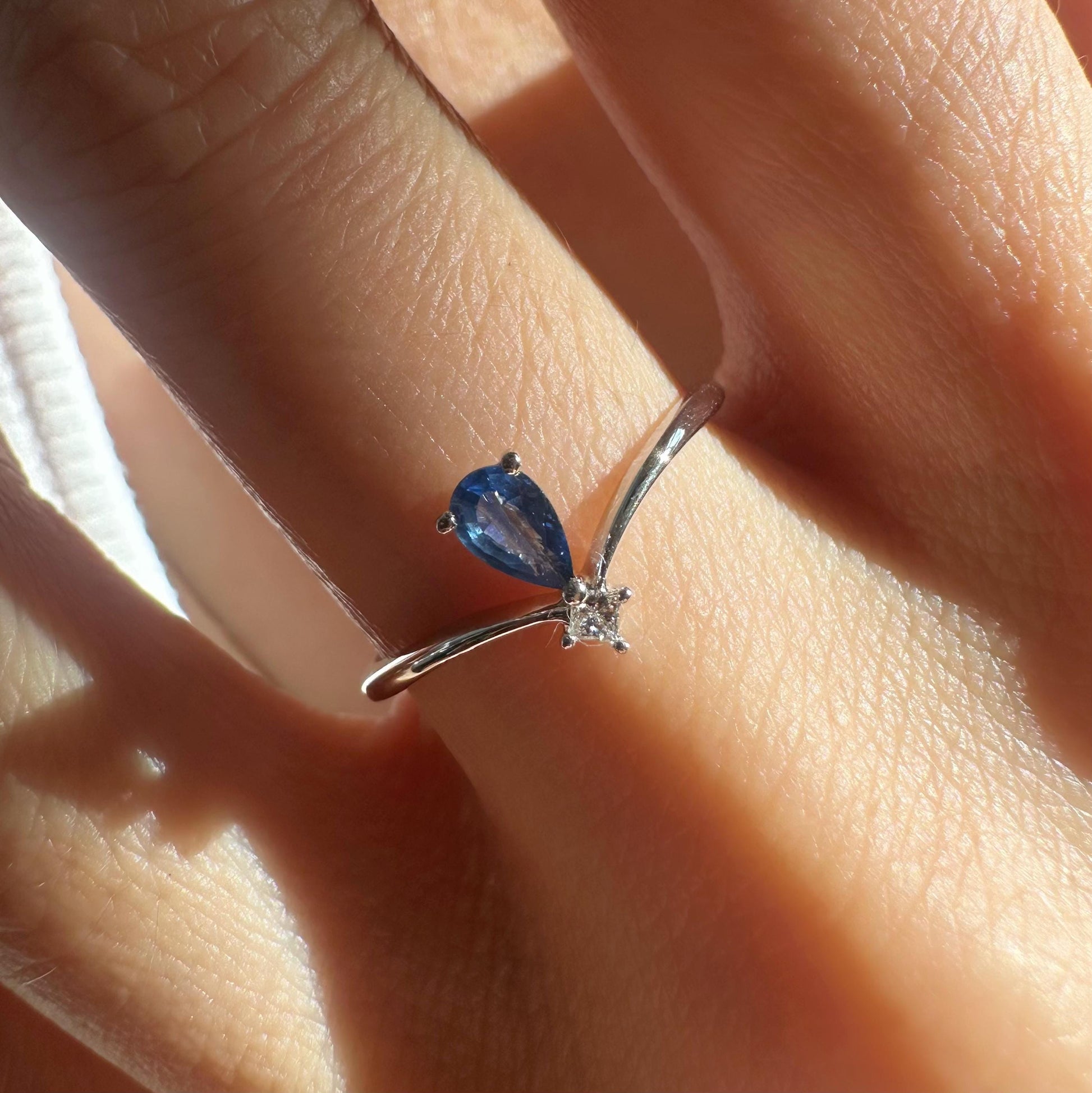 18K Solid White Gold Genuine Sapphire and Diamond Teardrop Ring