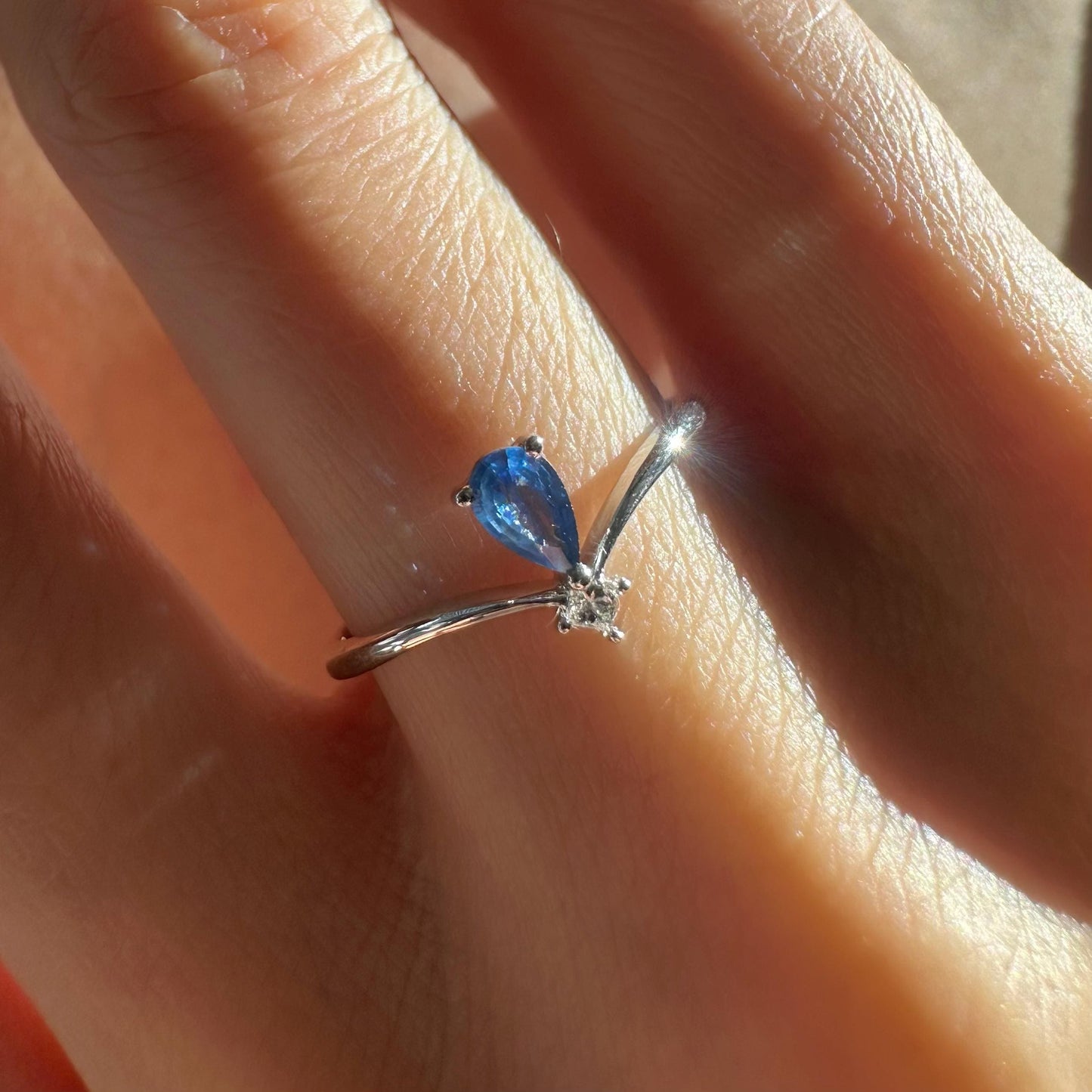 18K Solid White Gold Genuine Sapphire and Diamond Teardrop Ring