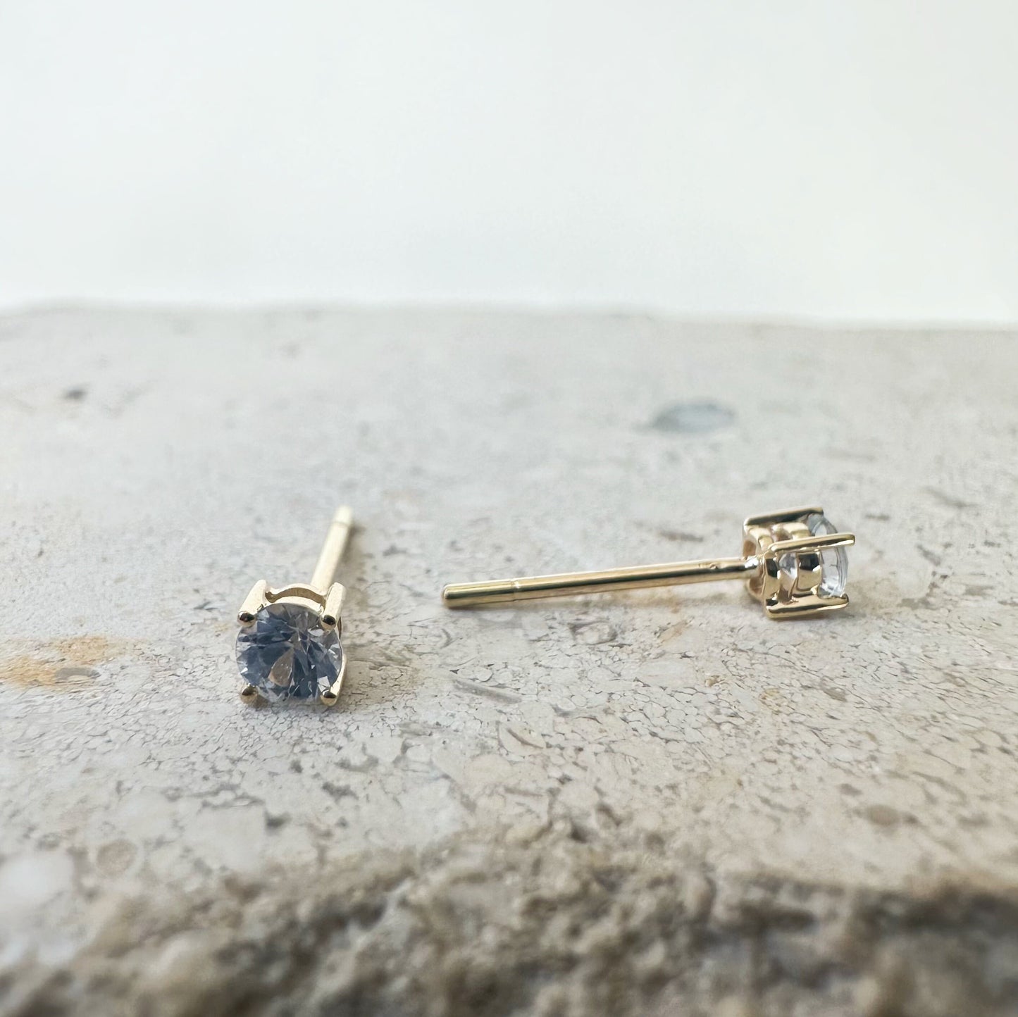 14K Solid Gold Natural 3mm Light Ceylon Sapphire Studs