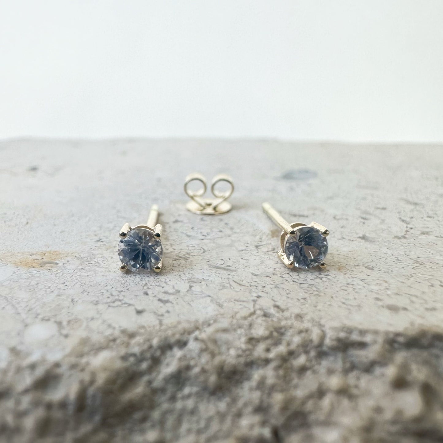 14K Solid Gold Natural 3mm Light Ceylon Sapphire Studs