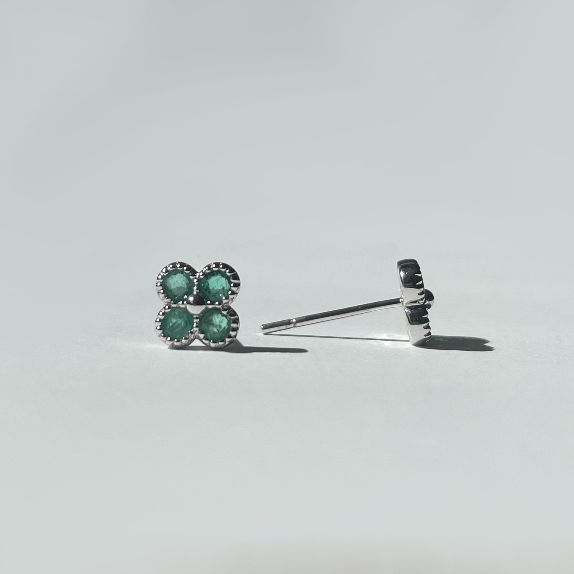 14K Solid Gold Emerald Clover Studs / Earring