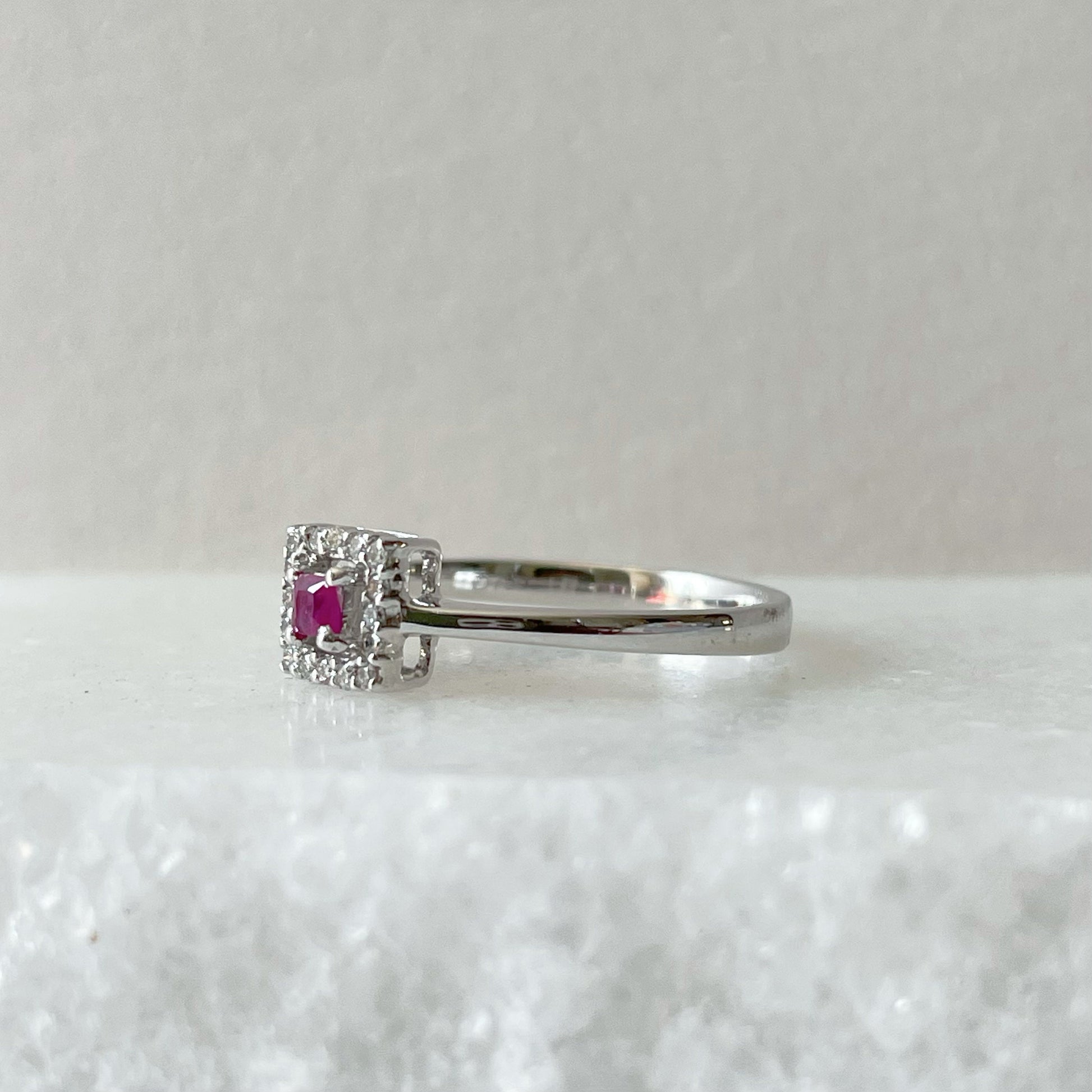 18K Solid Gold Genuine Square Diamond and Ruby Ring