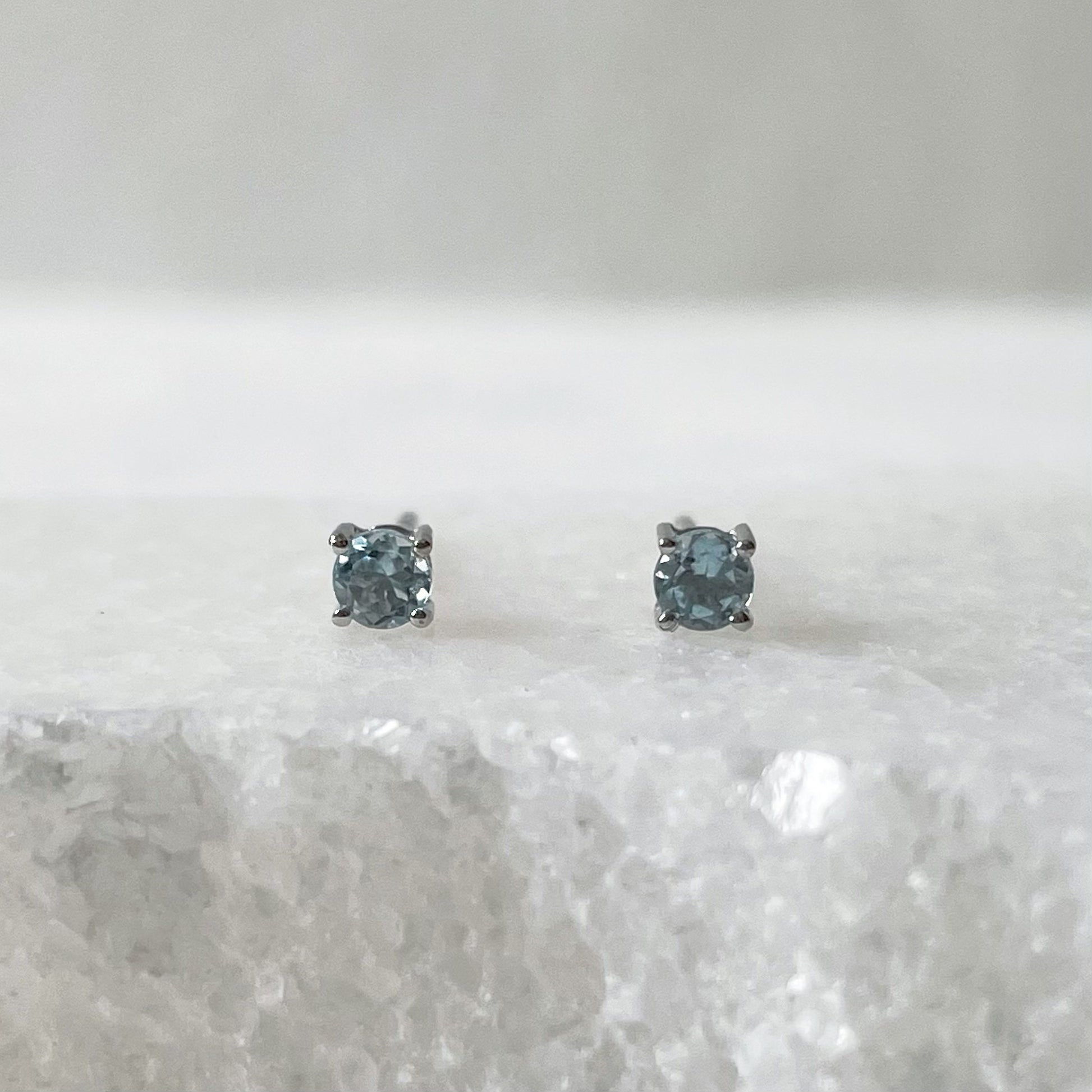 14K Solid Gold 3mm Genuine Aquamarine Studs/Pair