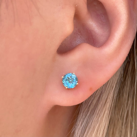 14K Solid Gold Genuine 4.7mm Blue Topaz Round Studs/Pair