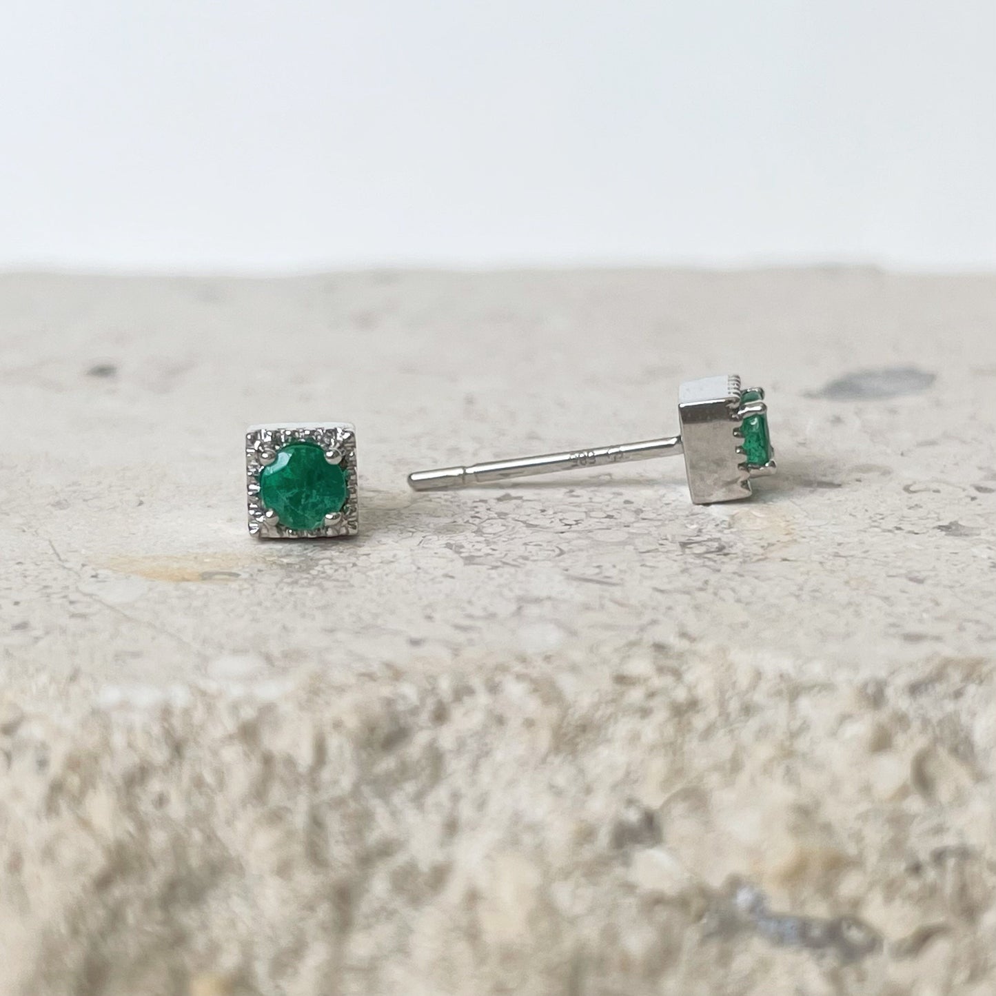 14K Solid Gold Genuine Emerald Square Studs/Pair