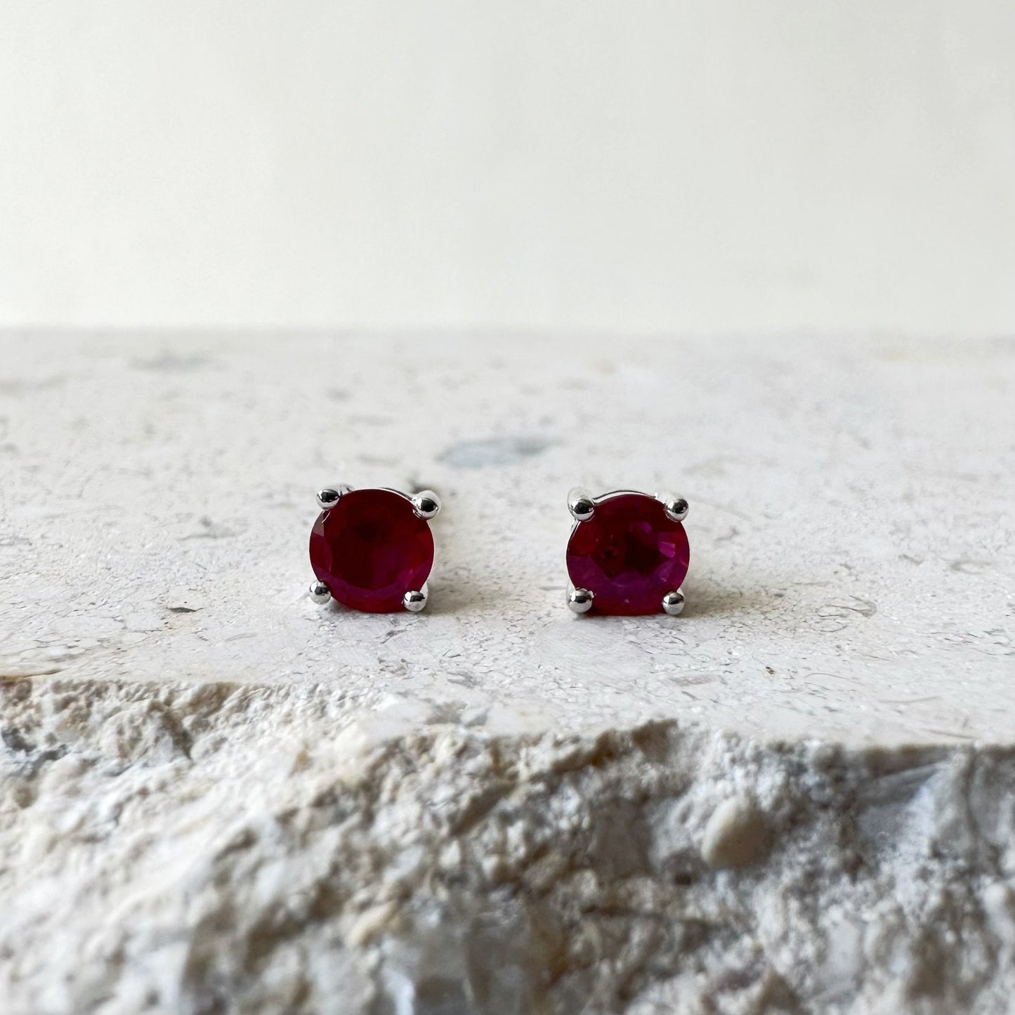 14K Solid Gold Genuine Round Ruby Studs/Pair (4MM)