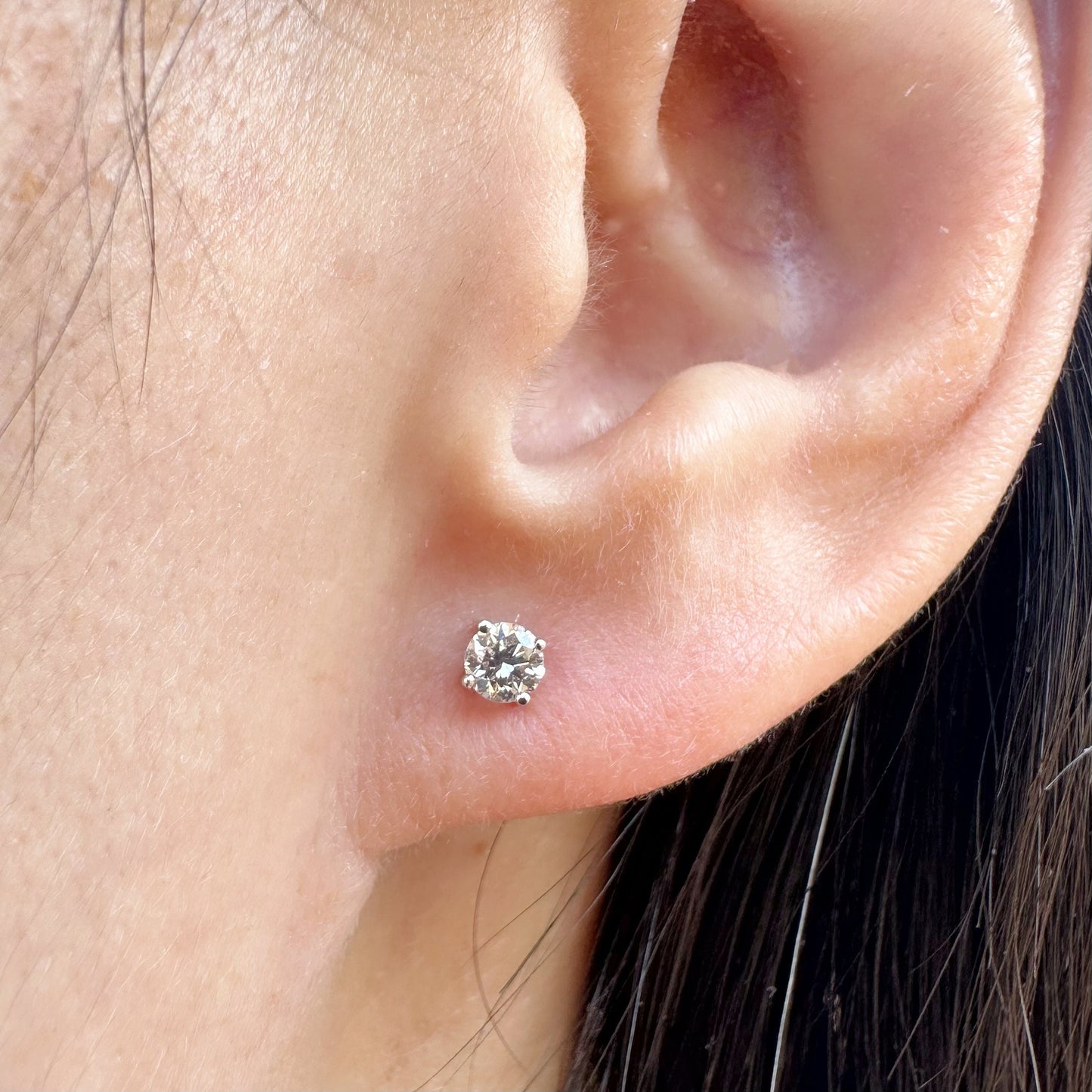 14K Solid Gold Genuine Diamond 0.32 Carat Studs/Pair