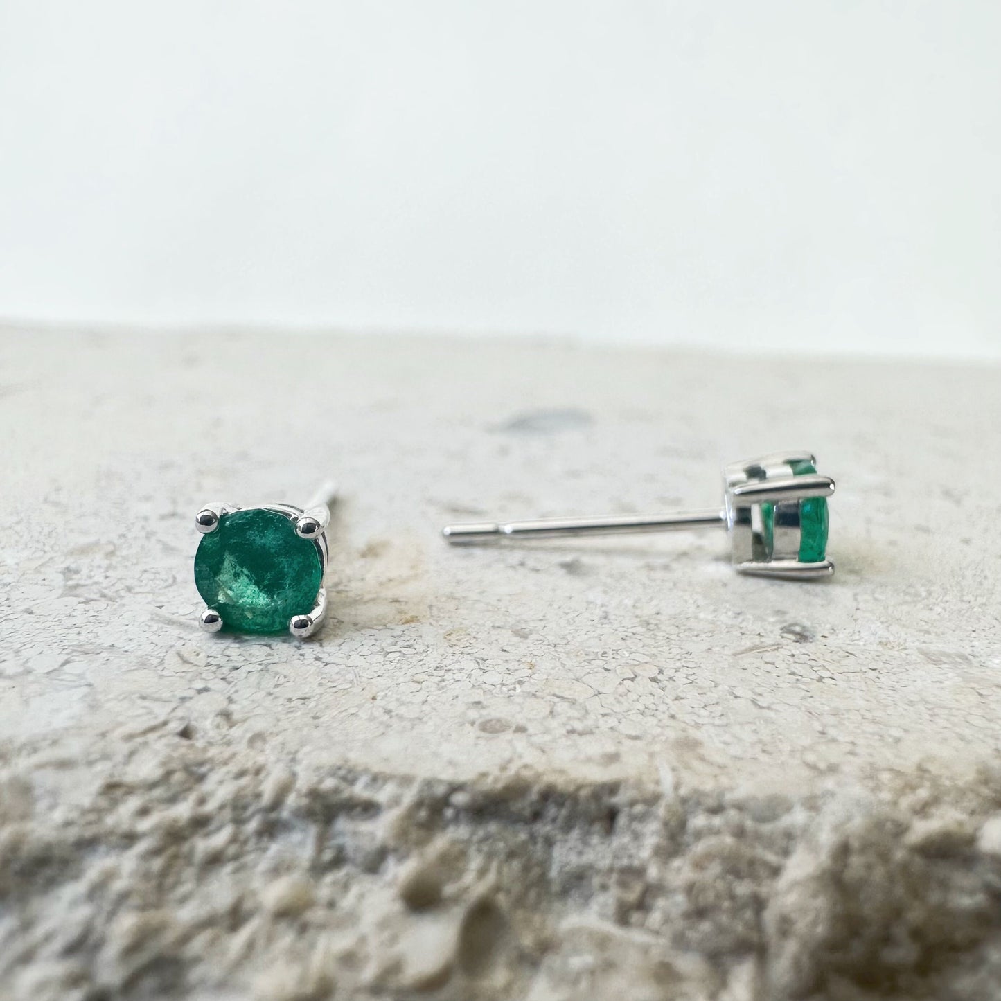 14K Solid Gold Genuine 4mm Emerald Round Studs/Pair