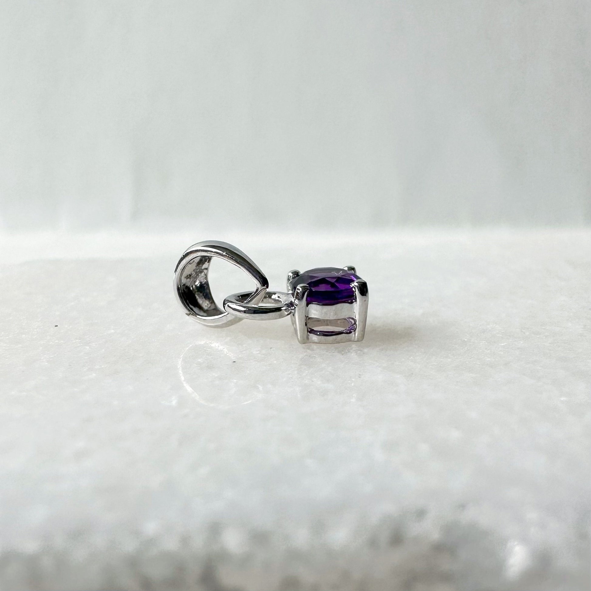 14K Solid Gold Genuine Amethyst Pendant