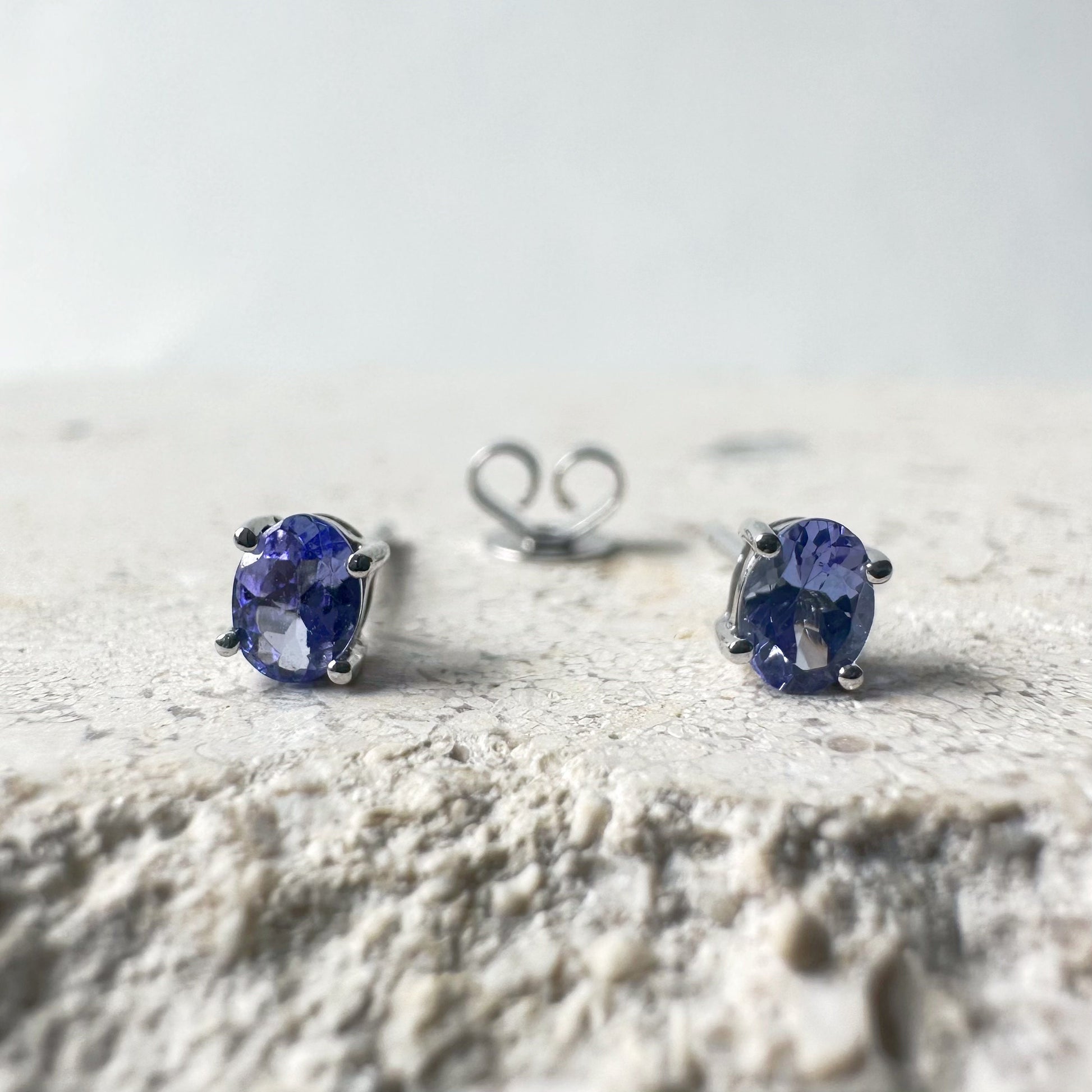 14K Solid Gold Genuine Tanzanite 3mm x 4mm Oval Studs/Pair