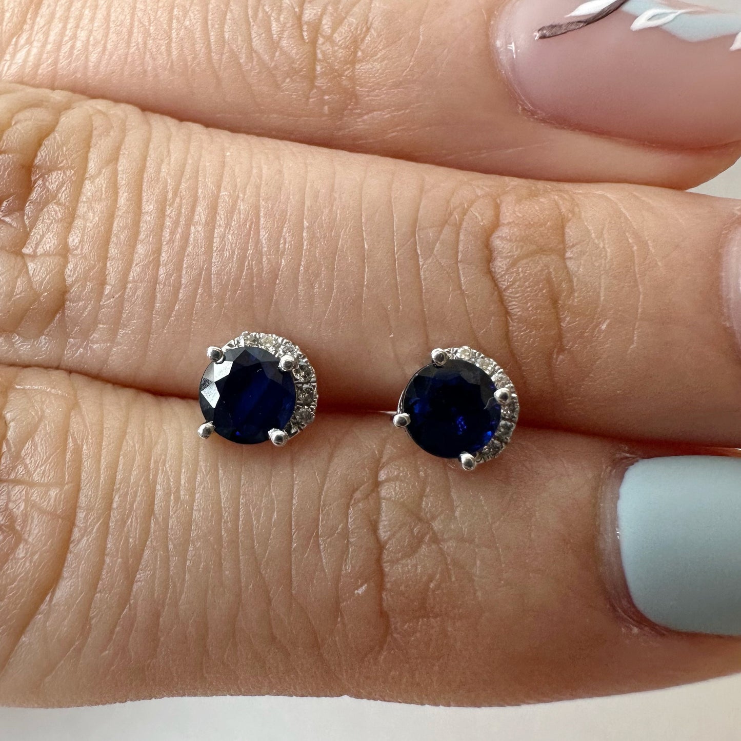 14K Solid White Gold Genuine Sapphire Diamond Curve Studs/Pair