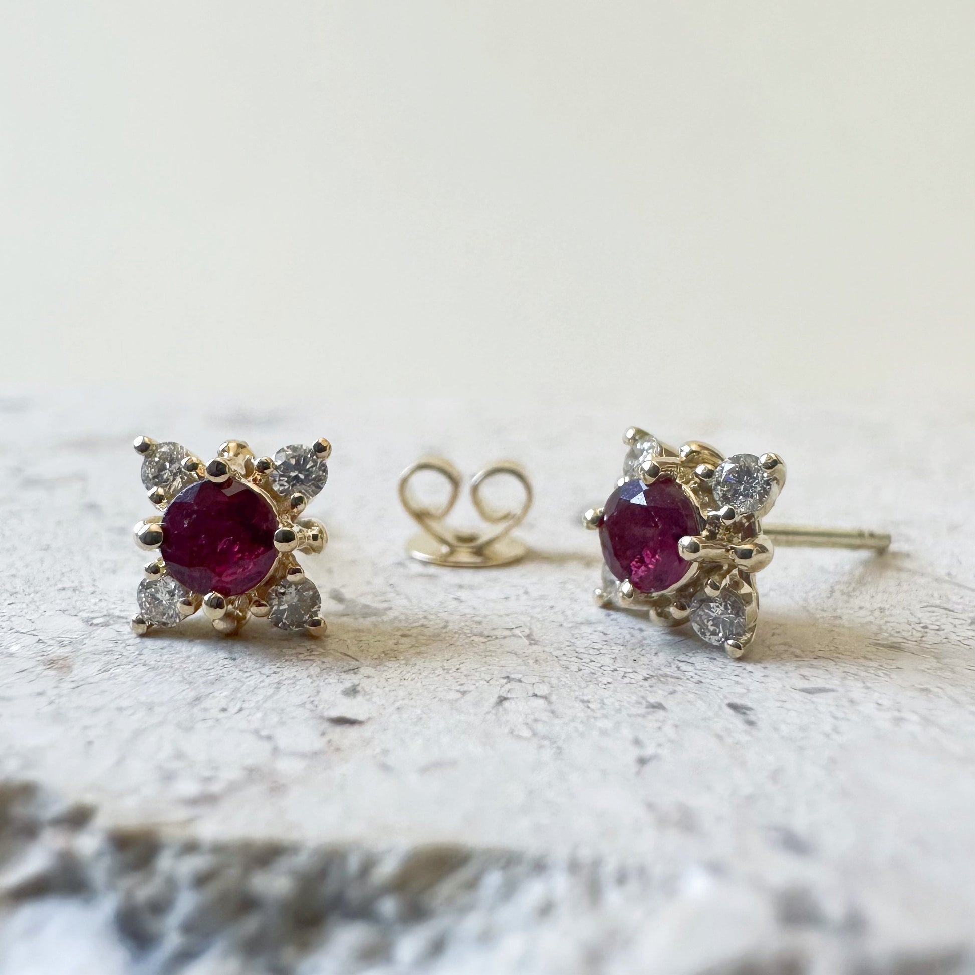 18K Solid White Gold Ruby and Diamond Star Studs/Pair