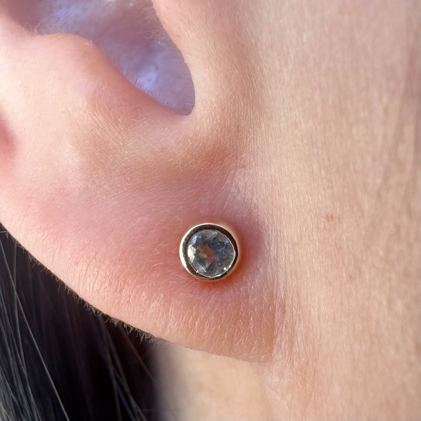 14K Solid Gold Genuine Round Aquamarine Bezel Studs/Pair