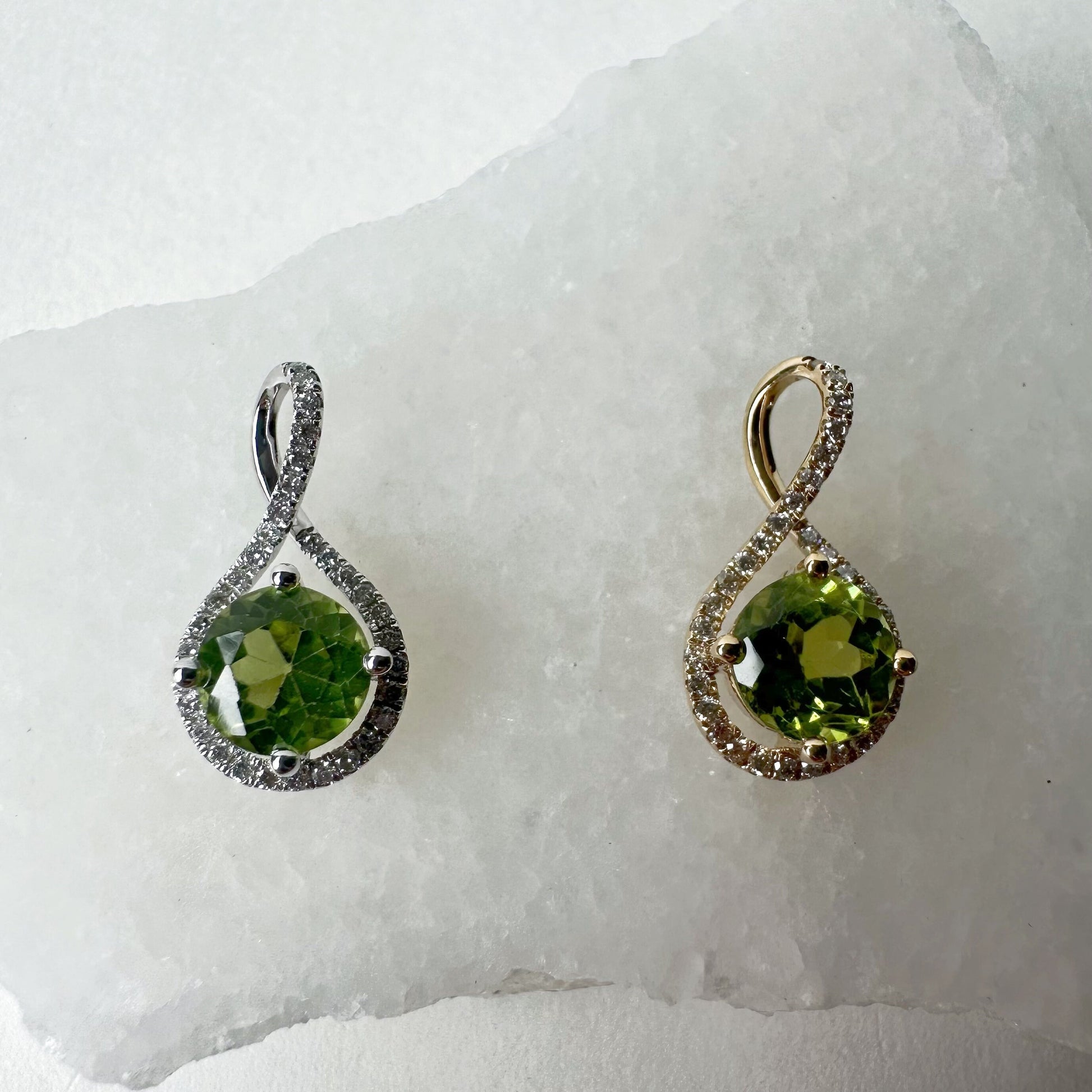 14K Solid Gold Genuine Peridot and Diamond Twist Pendant/August Birthstone