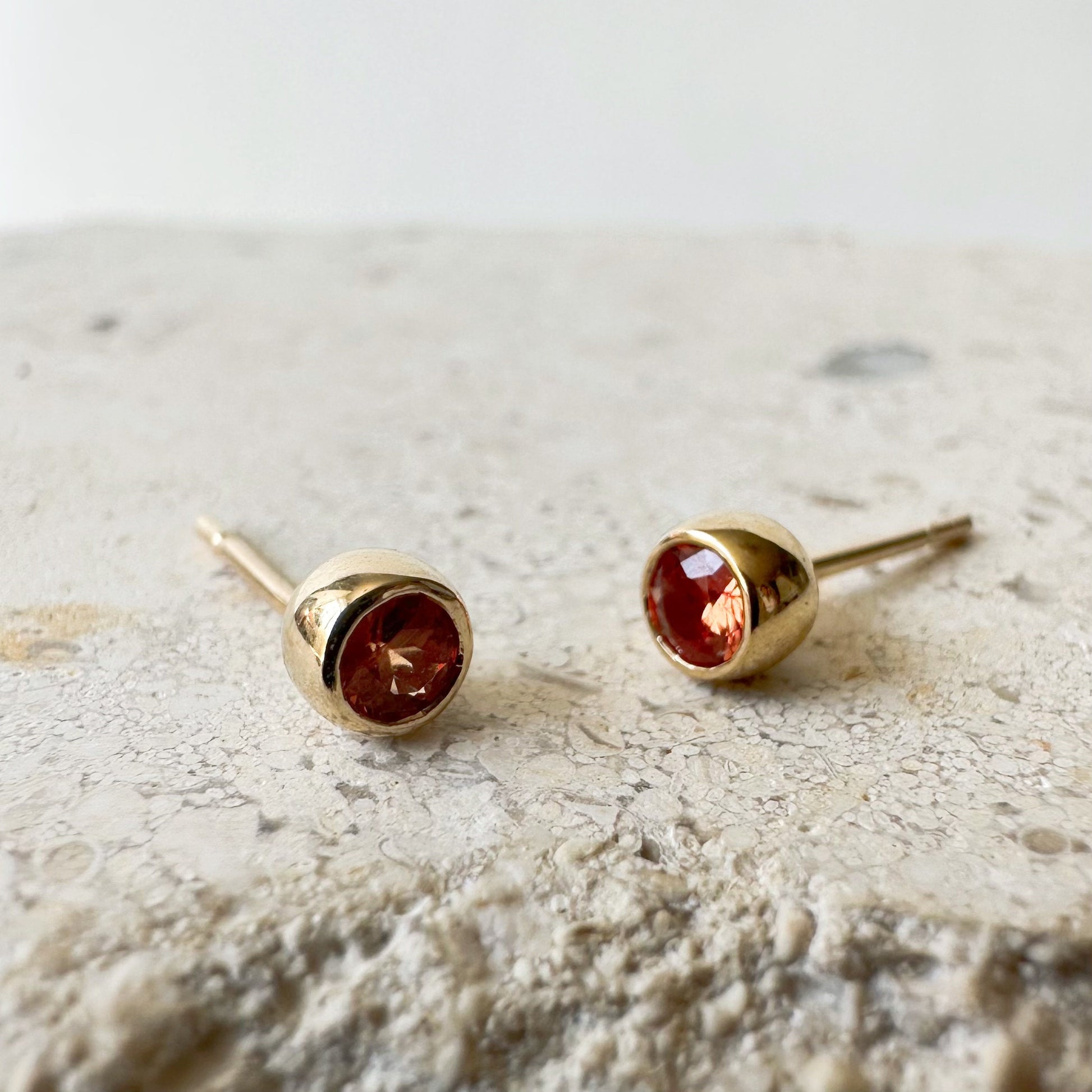 14K Solid Gold Genuine Round Orange Sapphire Bezel Studs/Pair