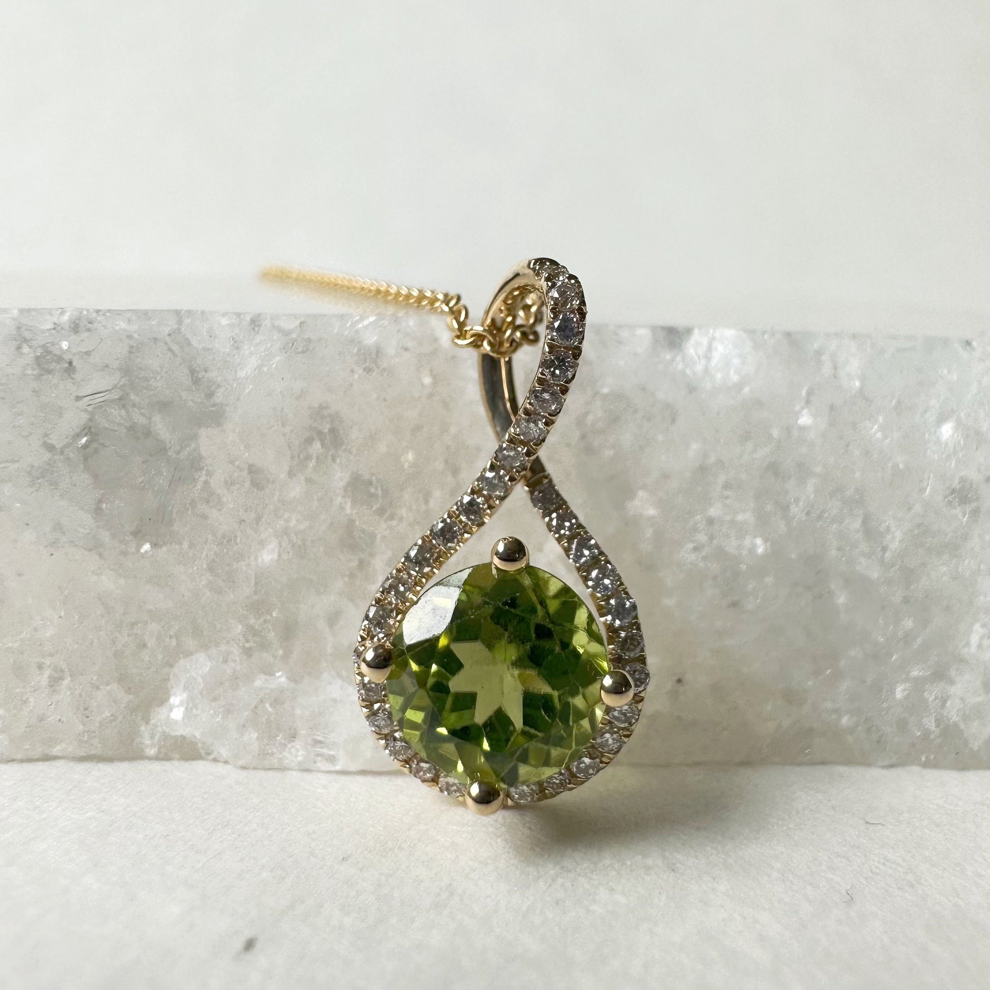 14K Solid Gold Genuine Peridot and Diamond Twist Pendant/August Birthstone