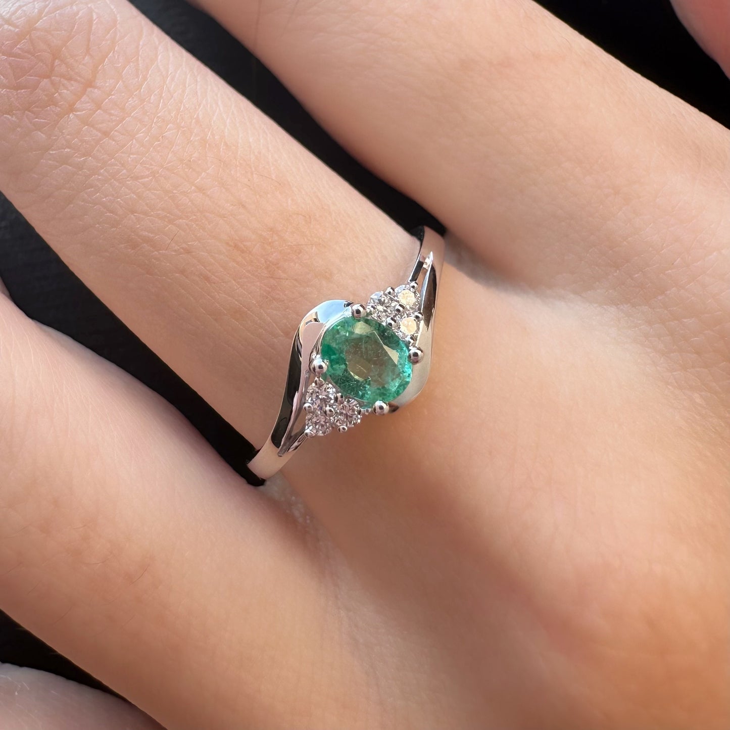 14K Solid White Gold Genuine Oval Emerald and Diamond Ring/Engagement Ring/Promise Ring