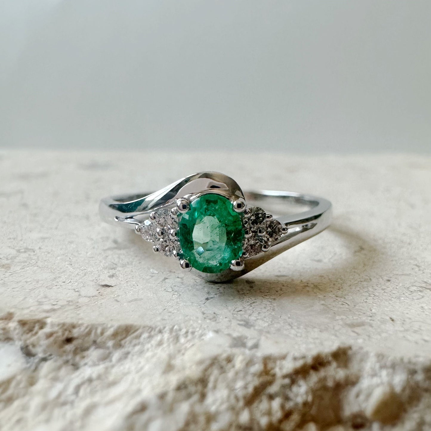 14K Solid White Gold Genuine Oval Emerald and Diamond Ring/Engagement Ring/Promise Ring