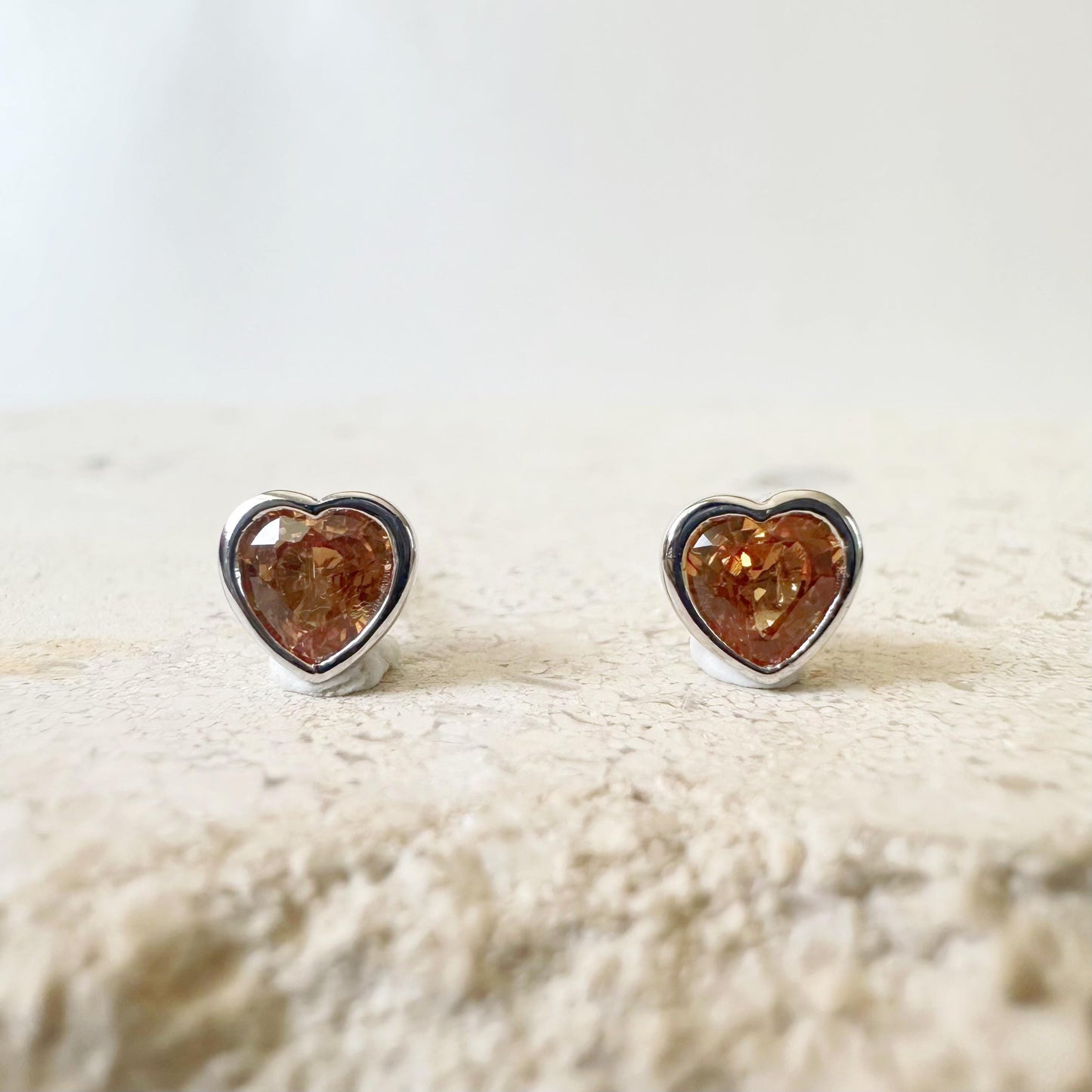 18K Solid White Gold Genuine Orange Sapphire Heart Studs/Pair