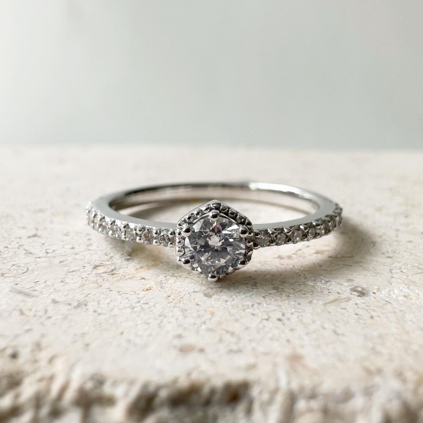 18K Solid White Gold Genuine Round Diamond Hexagon Ring