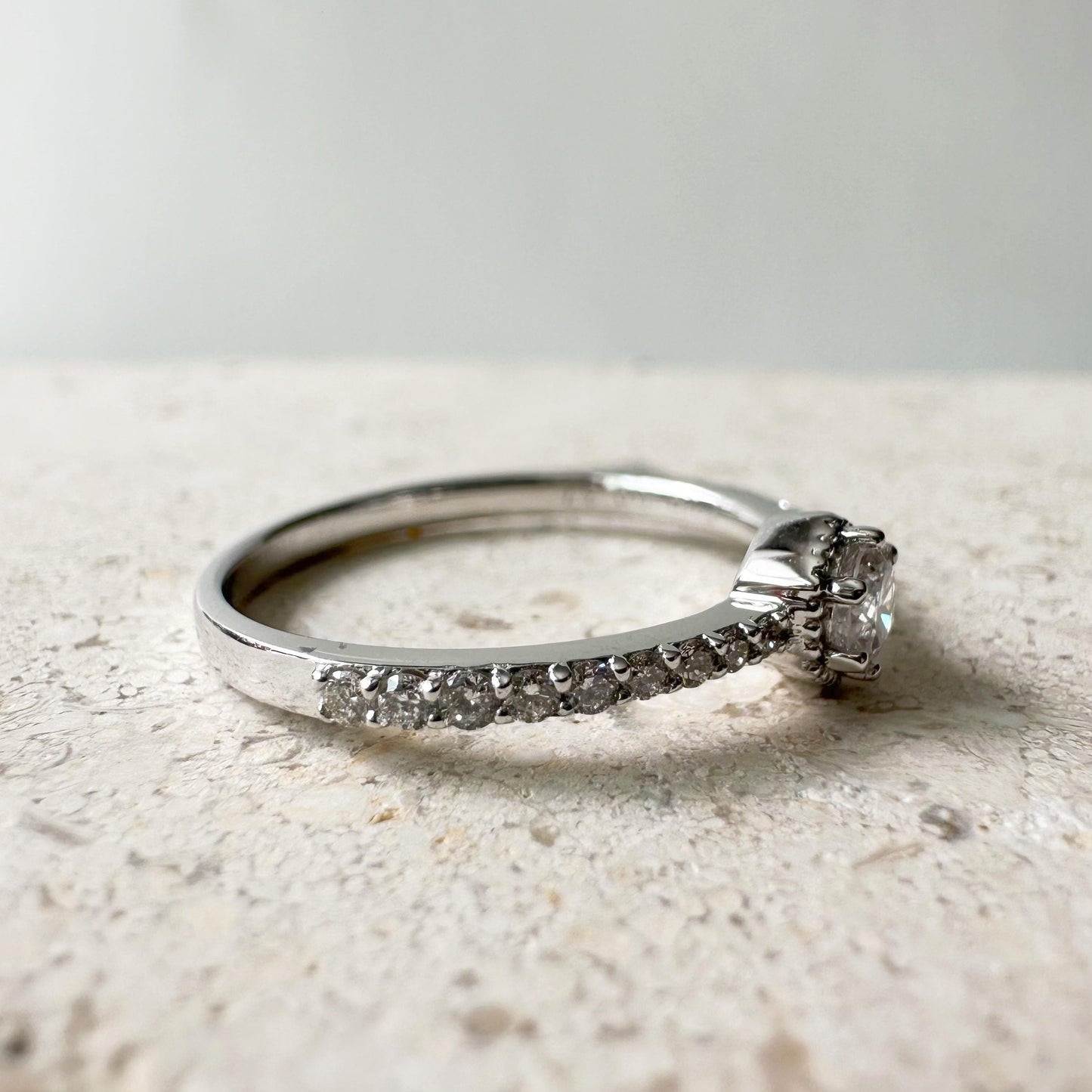 18K Solid White Gold Genuine Round Diamond Hexagon Ring