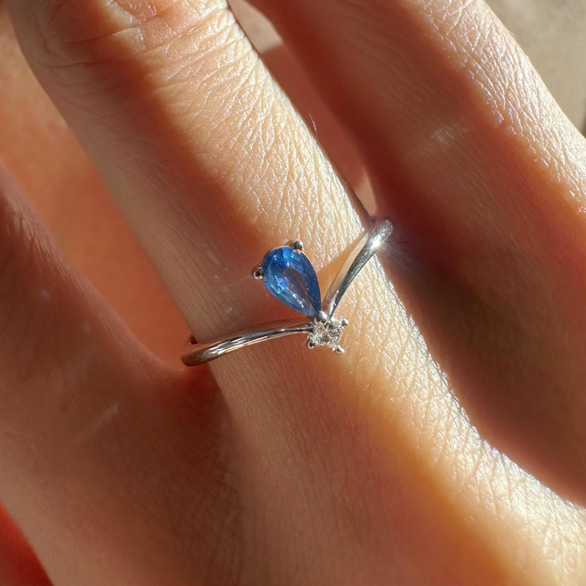 18K Solid White Gold Genuine Sapphire and Diamond Teardrop Ring