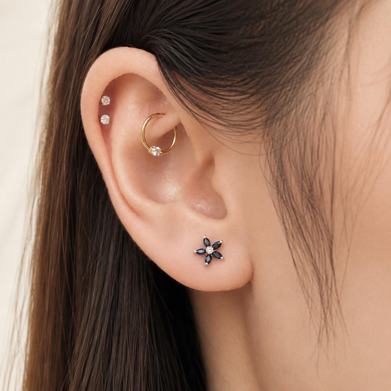 14K Solid Gold Sapphire Flower Studs