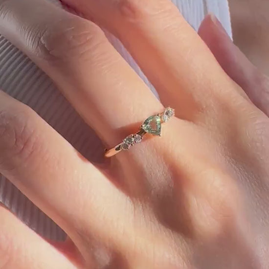 18K Solid Rose Gold Natural Green Sapphire Diamond Ring | Trillion Cut Green Sapphire | Alternative Engagement Ring | Fine Jewelry