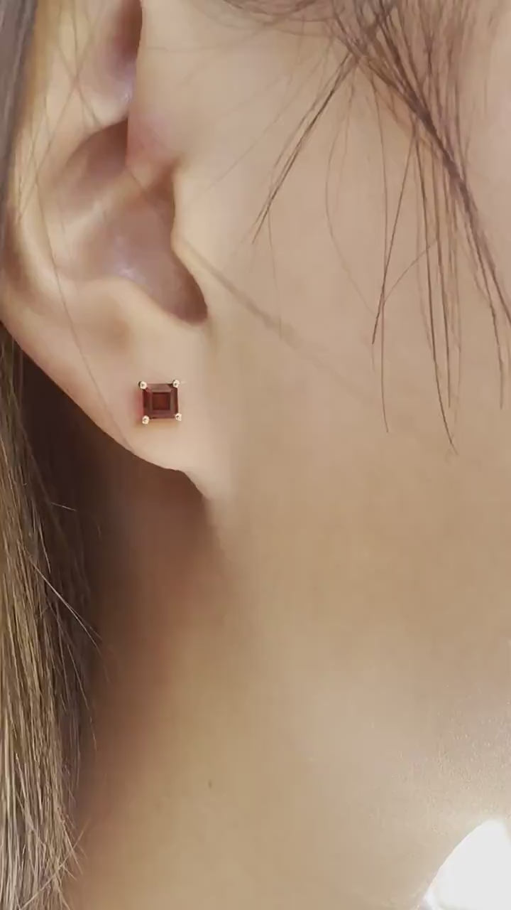 14K Solid Gold Genuine 4mm Garnet Square Studs/Pair