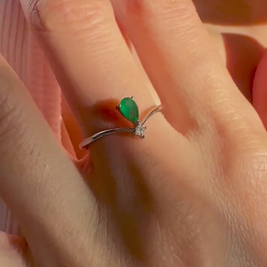 18K Solid White Gold Genuine Emerald and Diamond Teardrop Ring