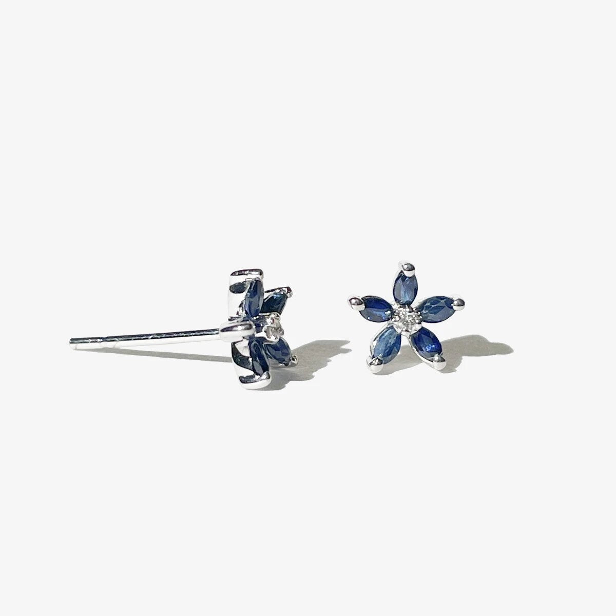 14K Solid Gold Sapphire Flower Studs