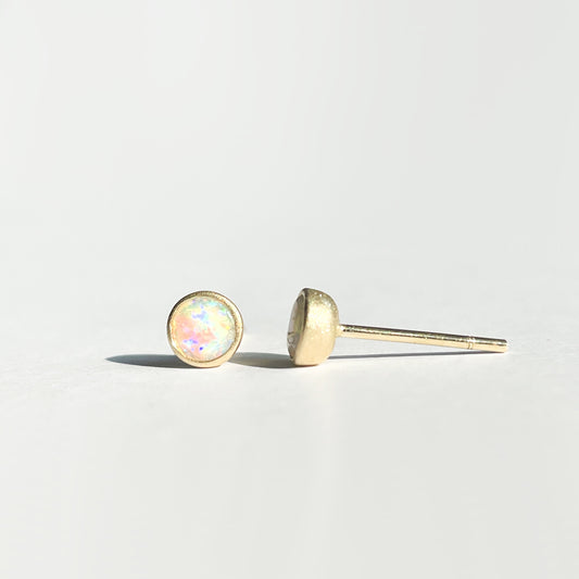 14K Solid Gold Genuine Opal Round Studs/Satin Finish/Pair