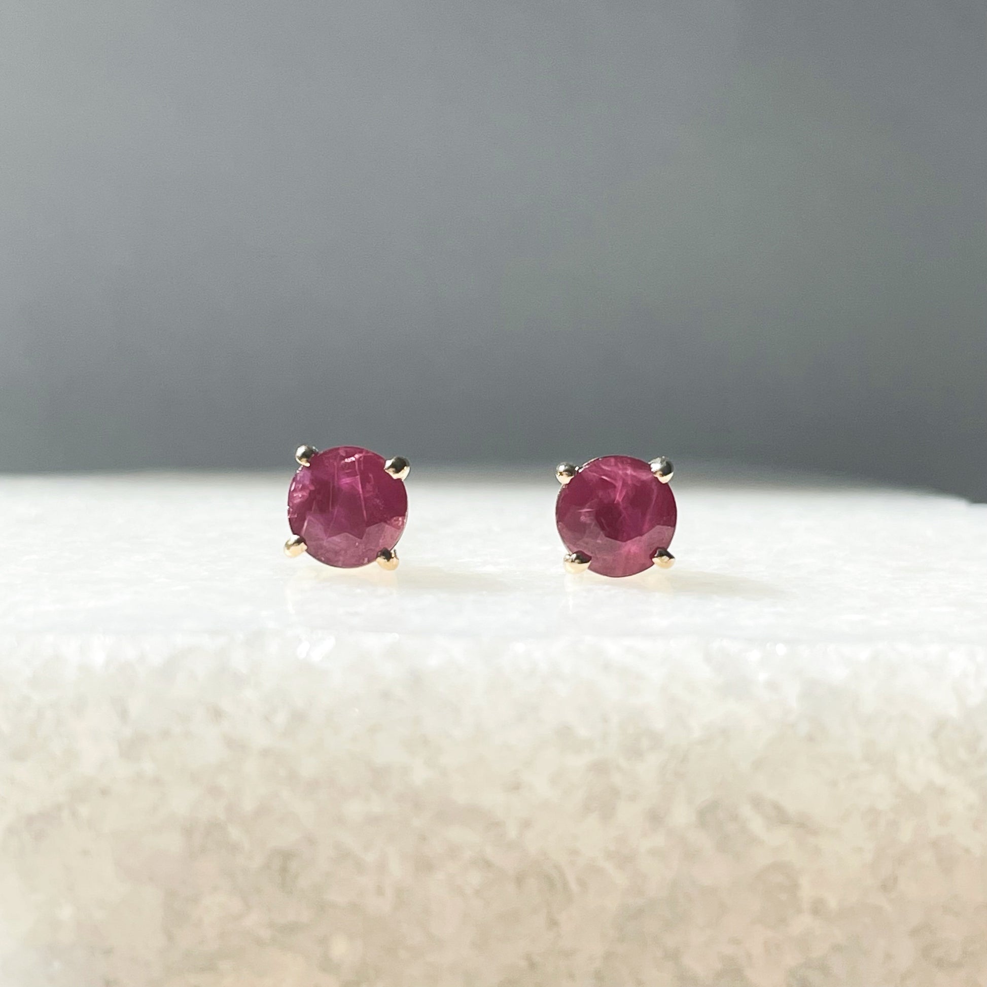 14K Solid Gold Genuine 1 Carat Ruby Round Studs