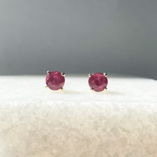 14K Solid Gold Genuine 1 Carat Ruby Round Studs
