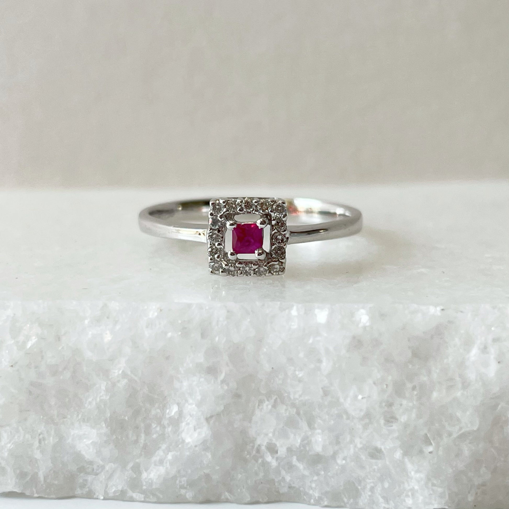 18K Solid Gold Genuine Square Diamond and Ruby Ring