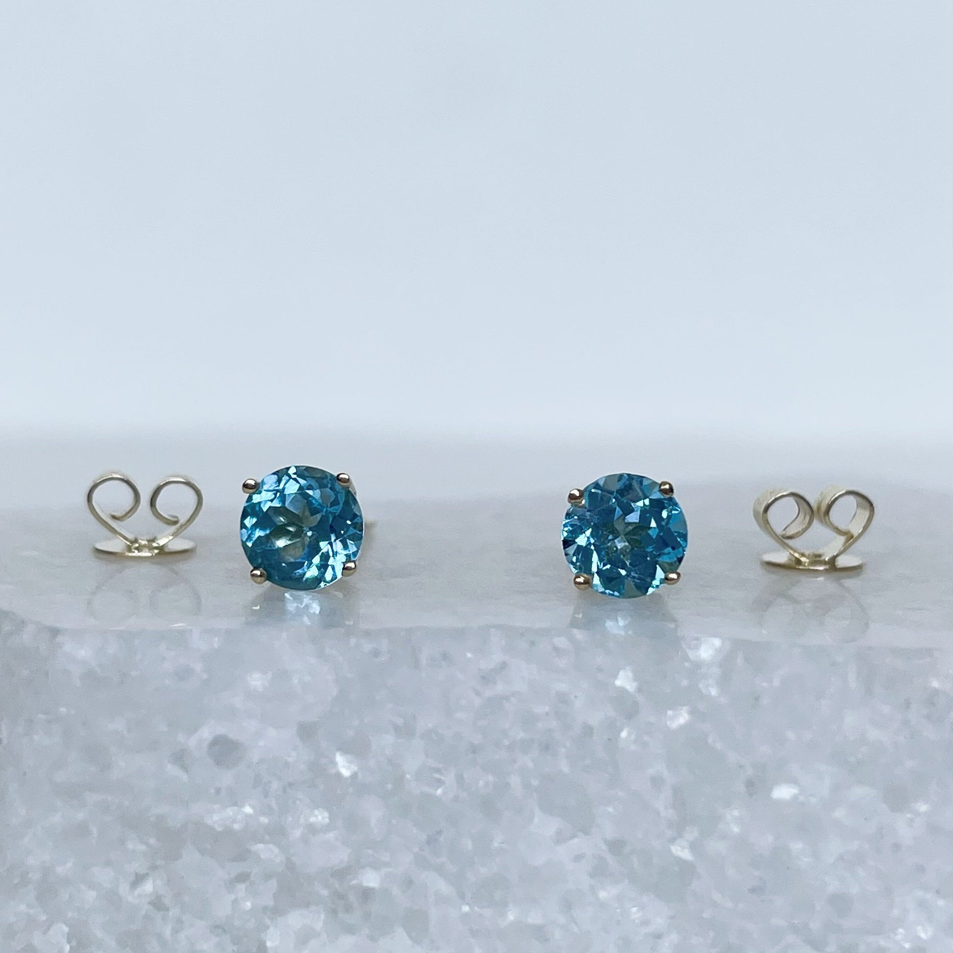 14K Solid Gold Genuine 5mm Blue Topaz Round Studs/Pair