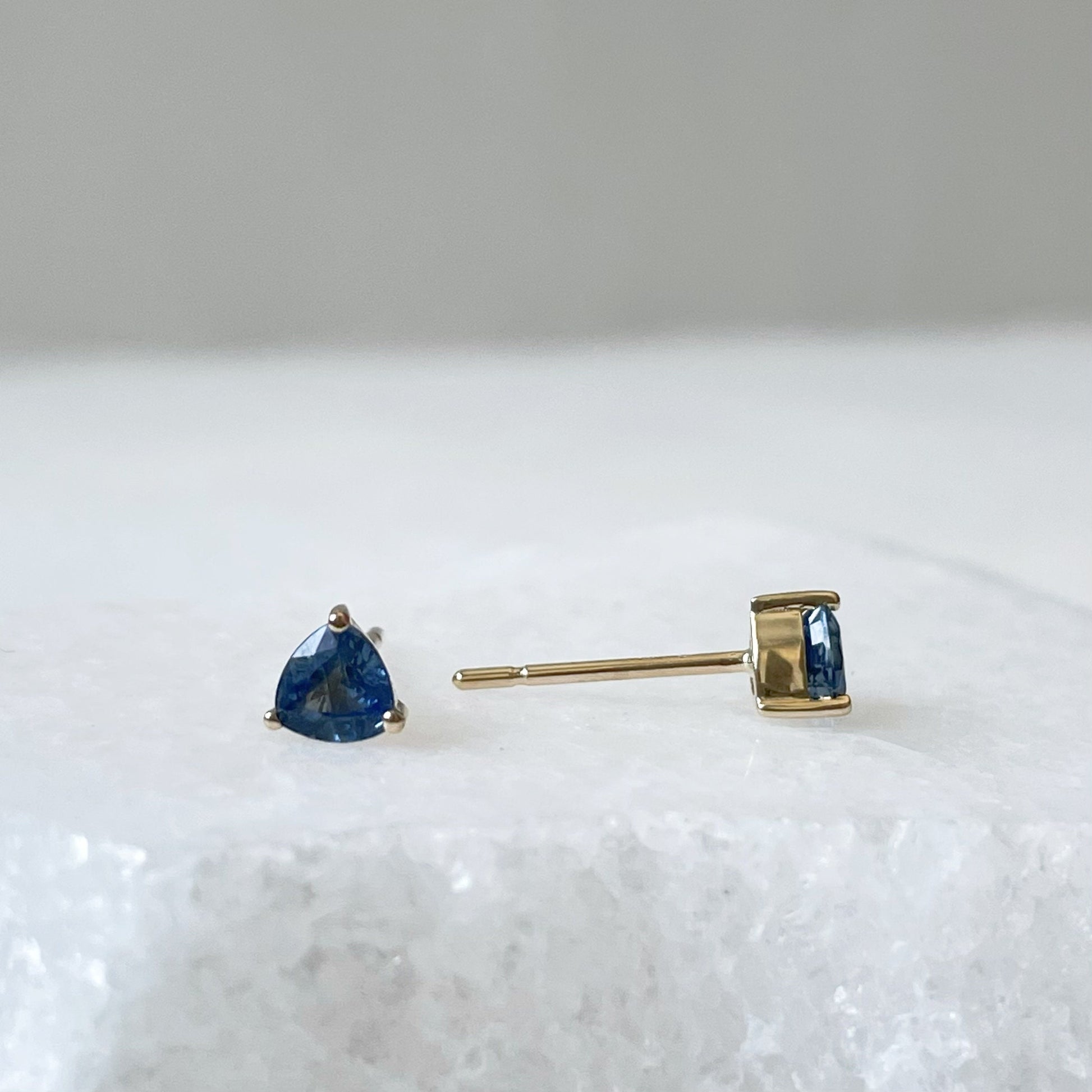 14K Solid Gold Genuine Ceylon Sapphire Triangle Studs/Pair