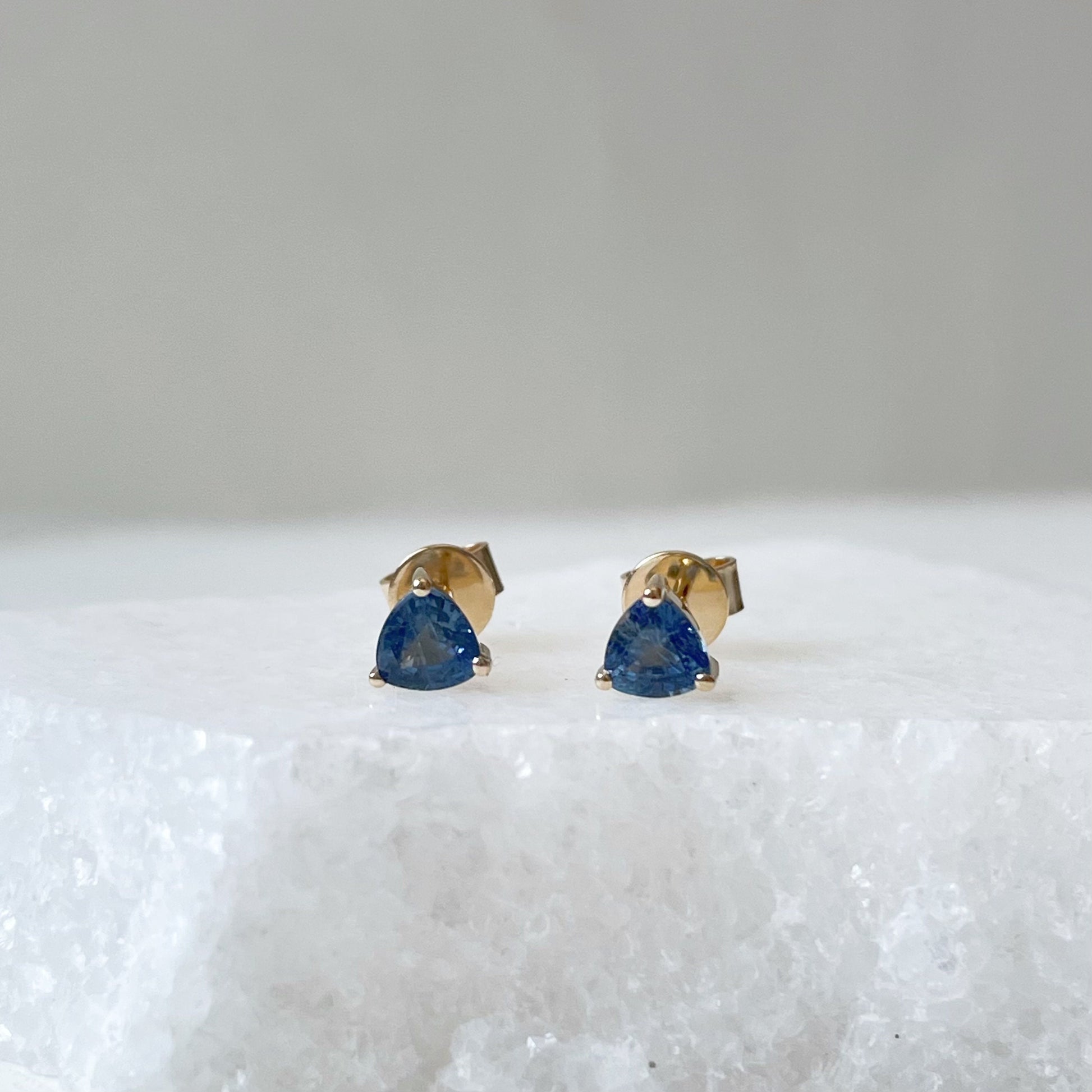 14K Solid Gold Genuine Ceylon Sapphire Triangle Studs/Pair