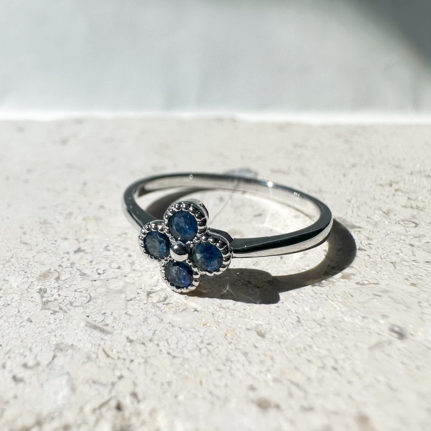 14K Solid Gold Genuine Sapphire Clover Ring