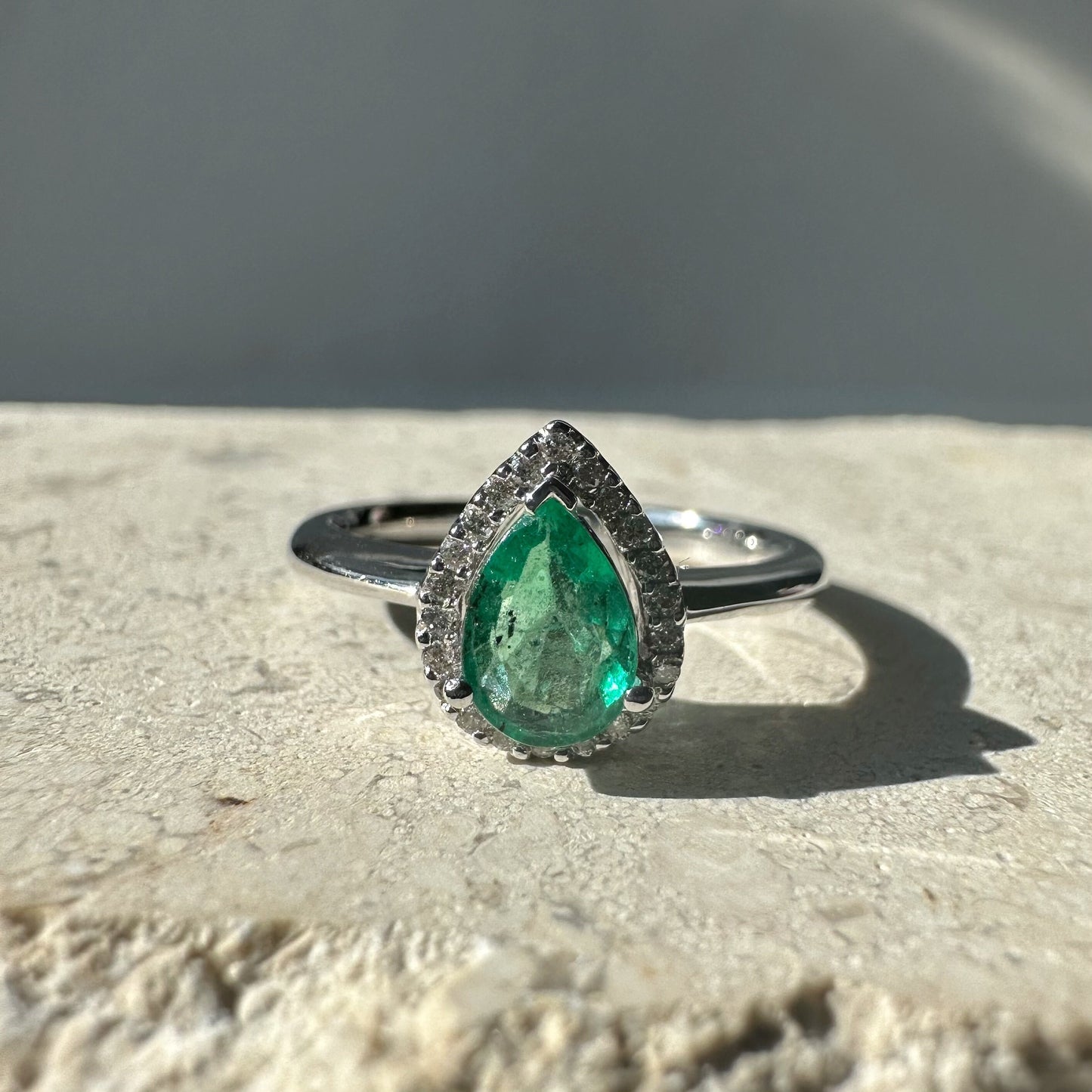 14K Solid Gold Genuine Emerald and Diamond Teardrop Ring/Engagement Ring/Promise Ring