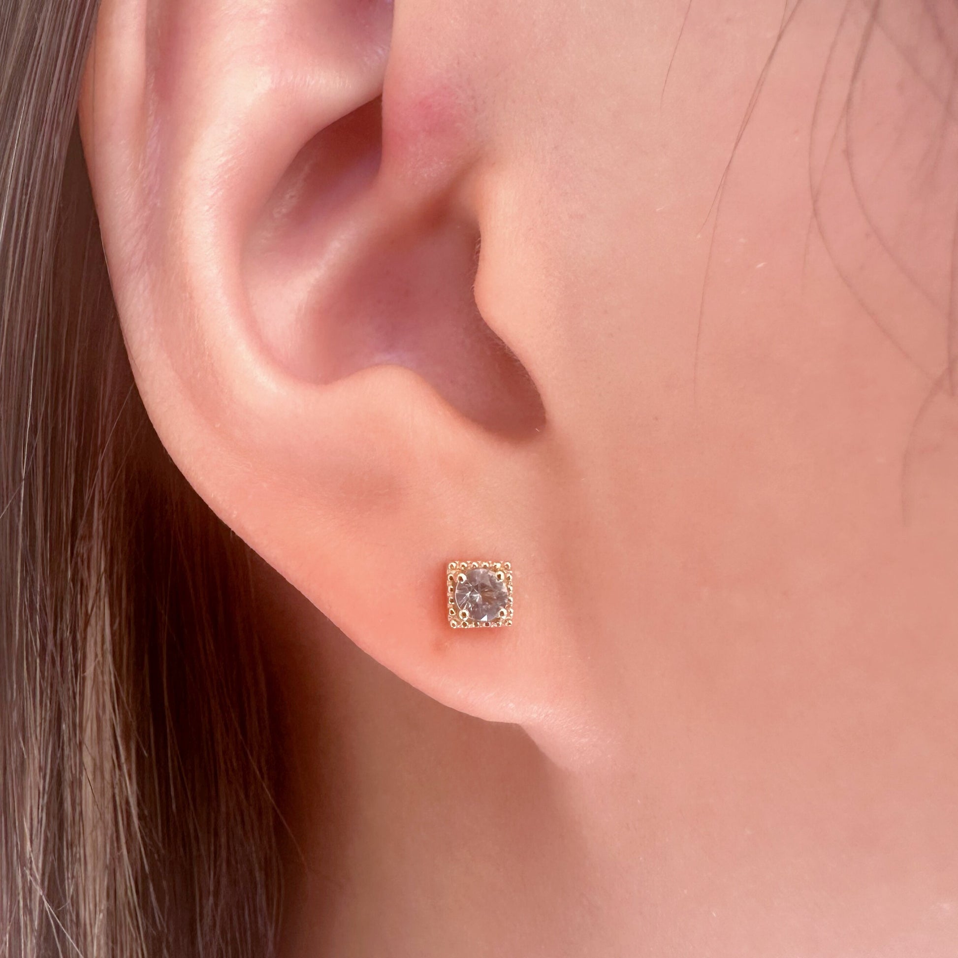 14K Solid Gold Genuine Green Sapphire Square Studs/Pair