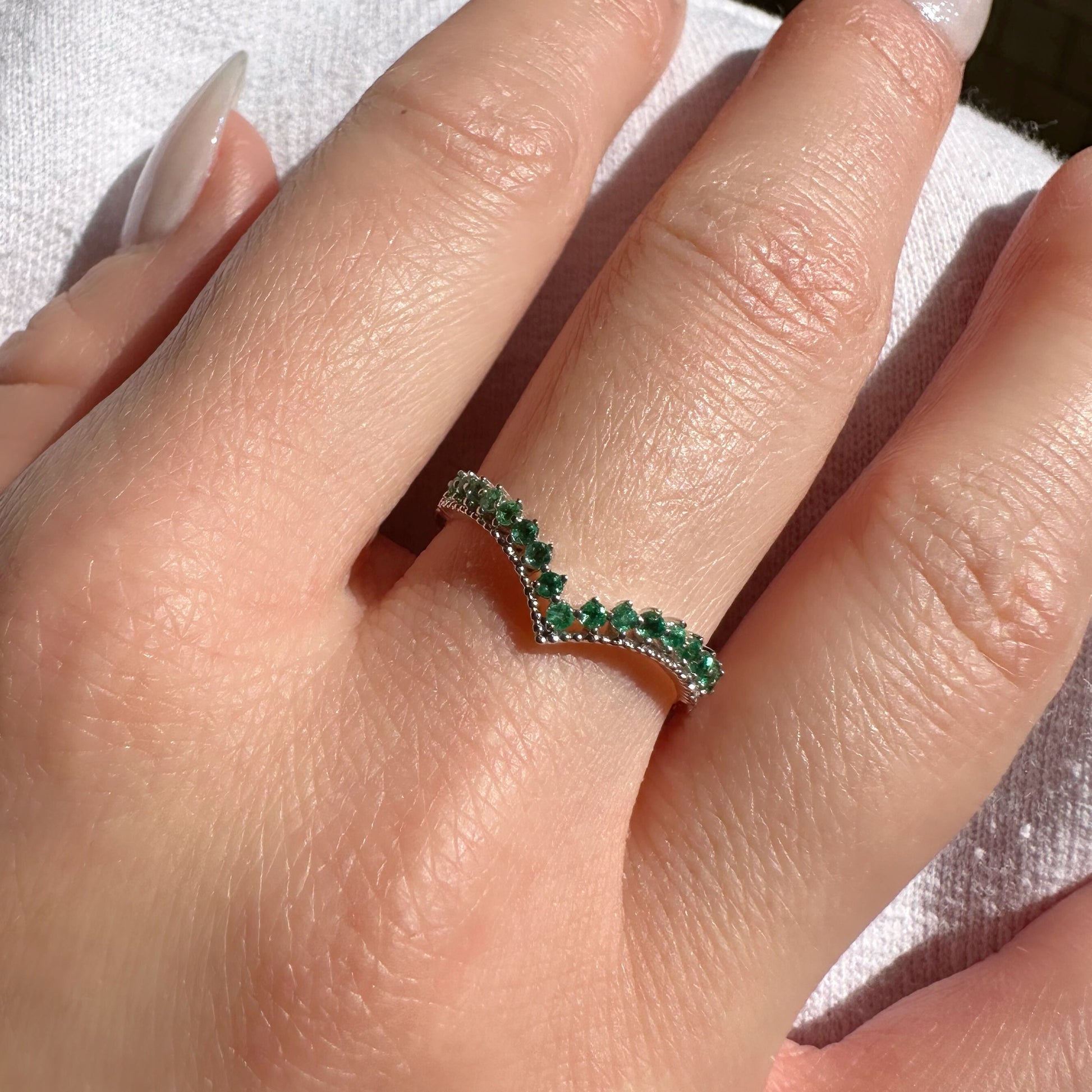 14K Solid White Gold Genuine Emerald Chevron Ring