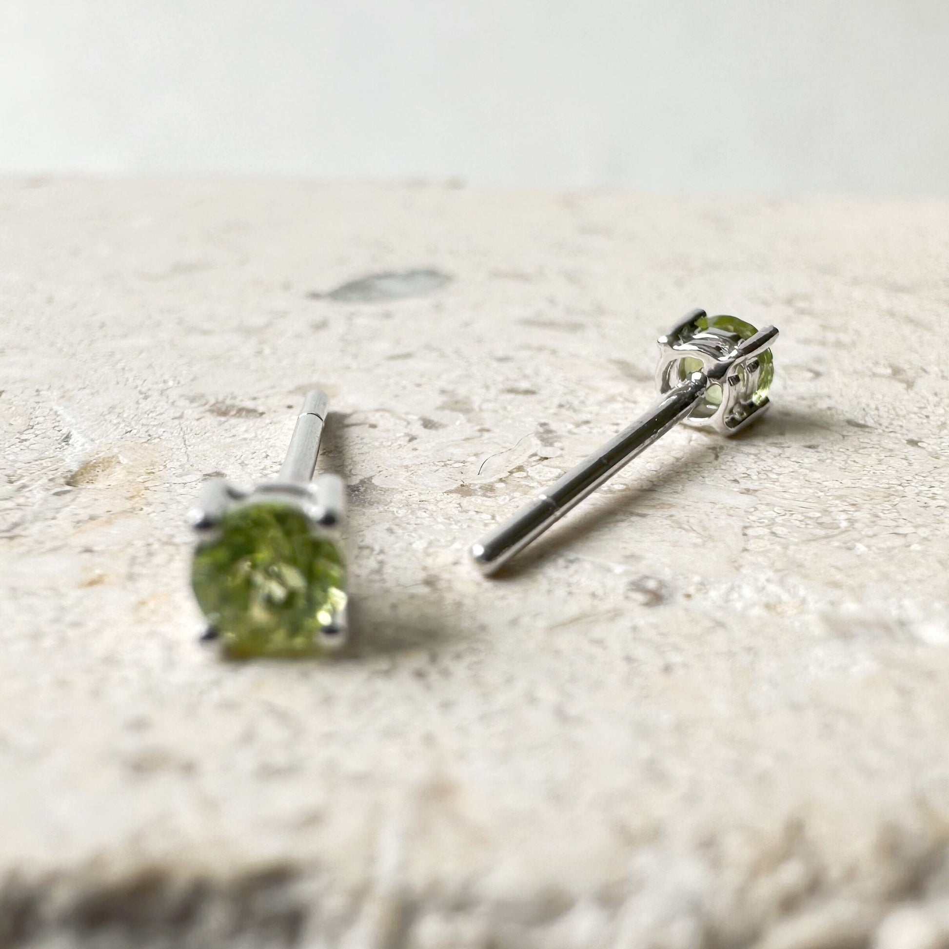 14K Solid Gold Genuine 3mm Peridot Studs/Pair