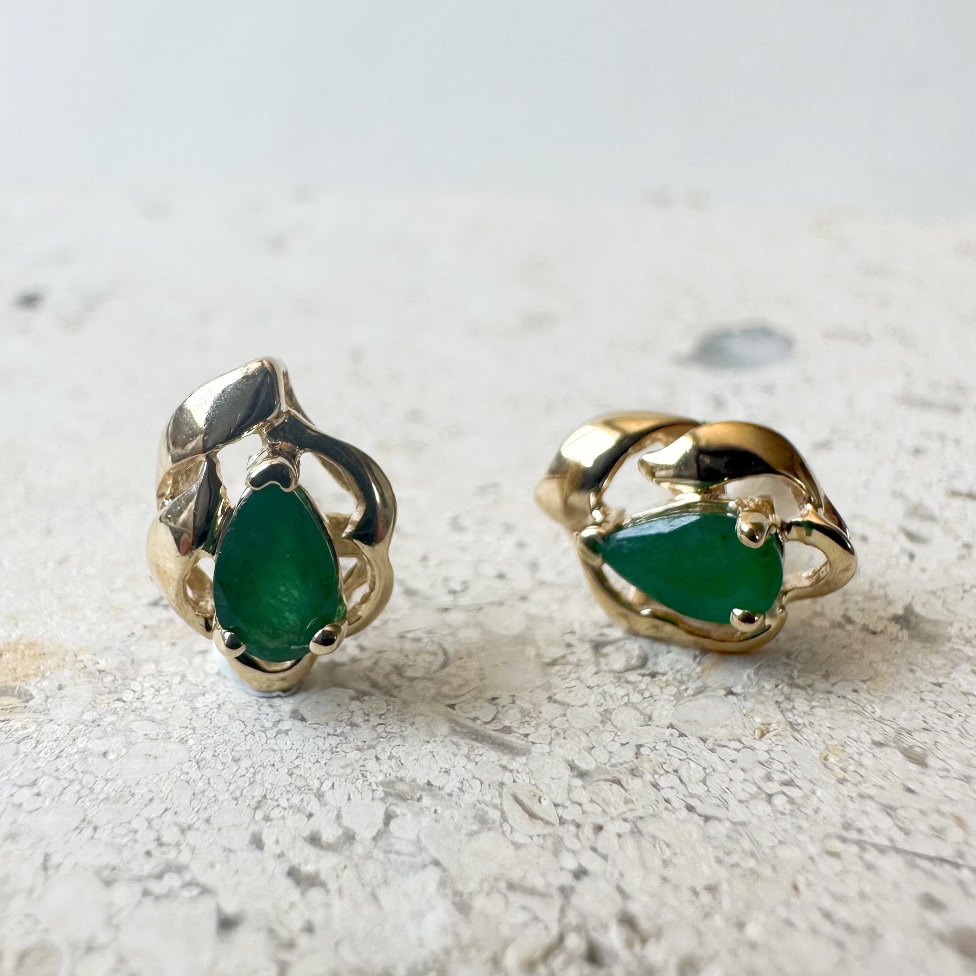 14K Solid Gold Genuine Teardrop Emerald Studs/Pair