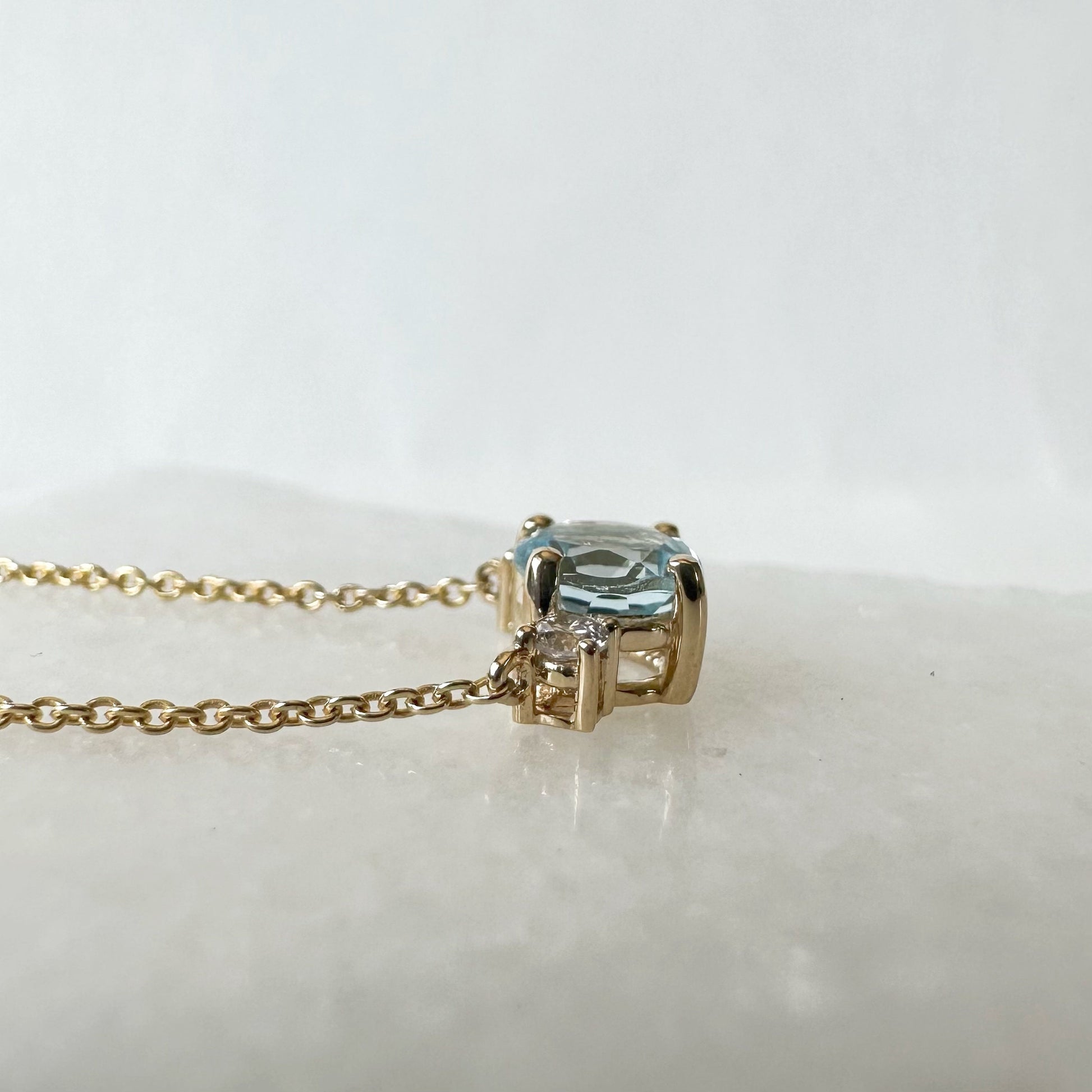 14K Solid Gold Genuine Aquamarine and Diamond Necklace