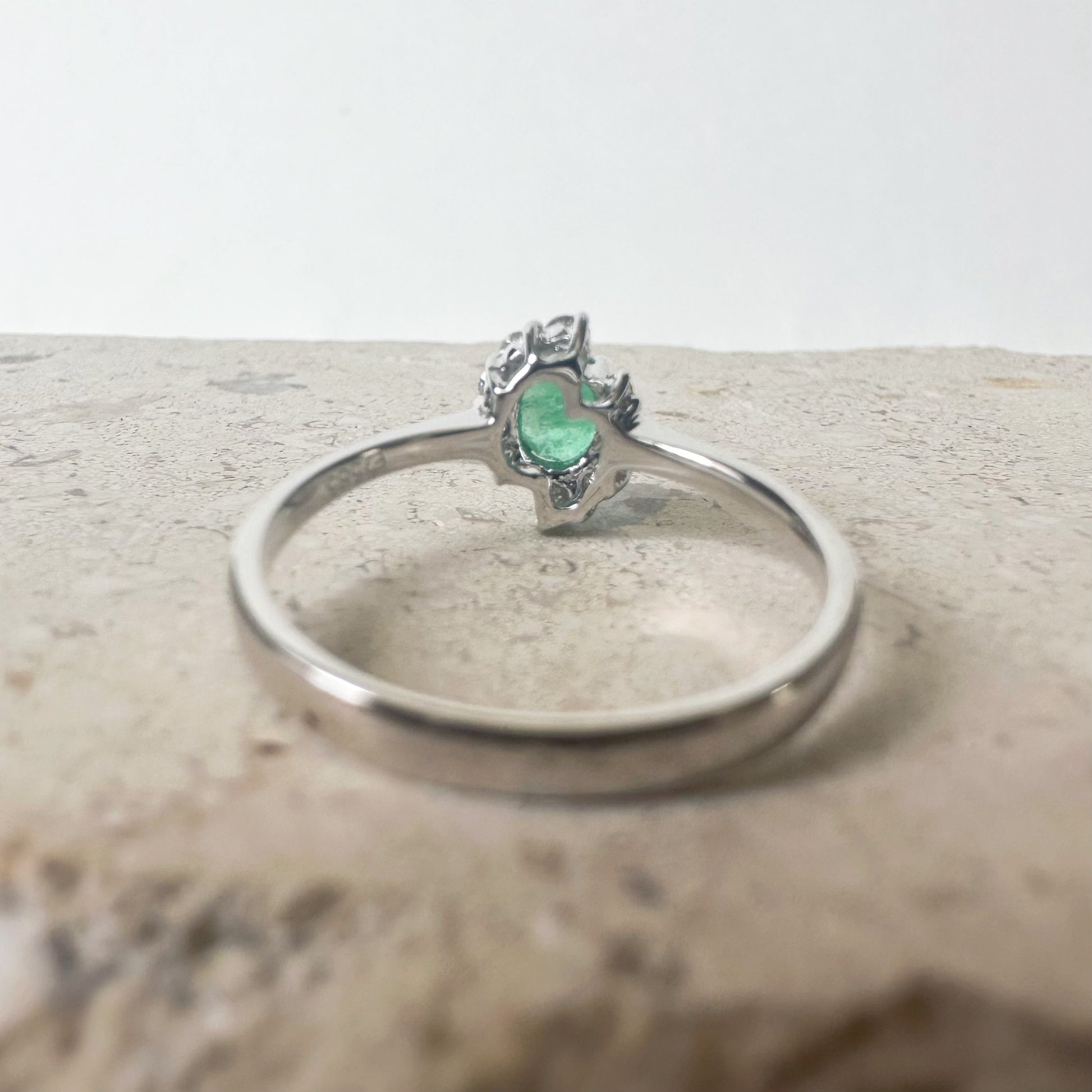 14K Solid White Gold Genuine Diamond and Emerald Swirl Ring