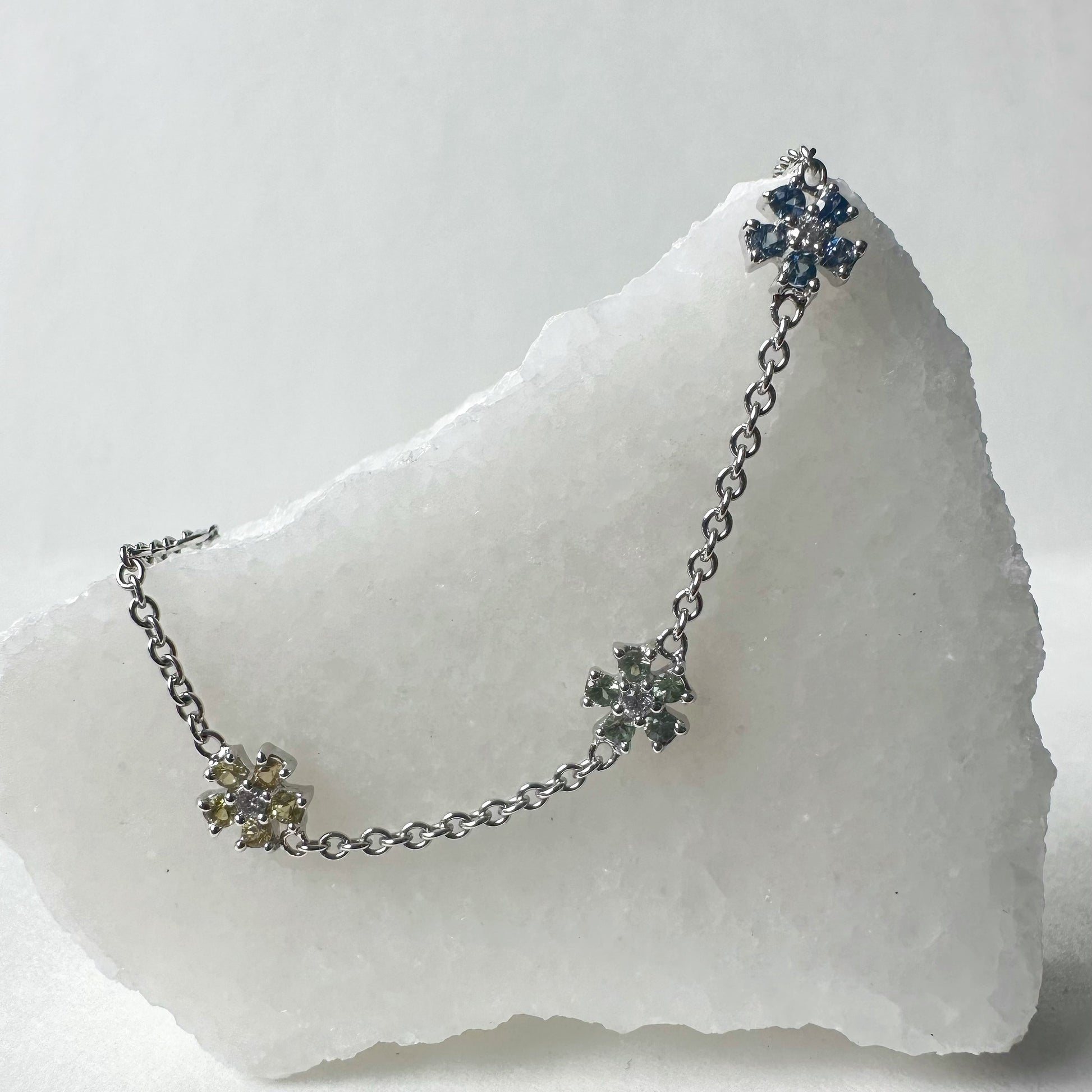 18K Solid White Gold Genuine Color Sapphire and Diamond Flowers Bracelet