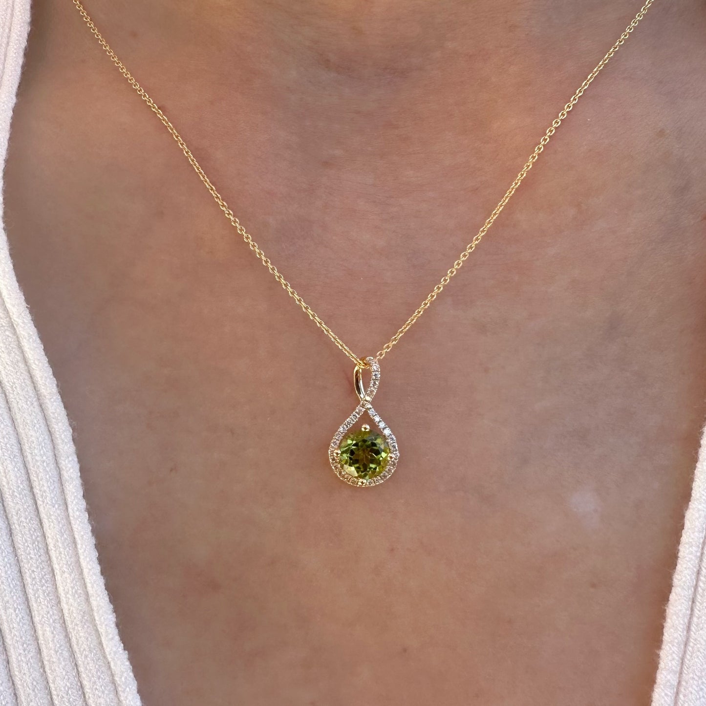 14K Solid Gold Genuine Peridot and Diamond Twist Pendant/August Birthstone